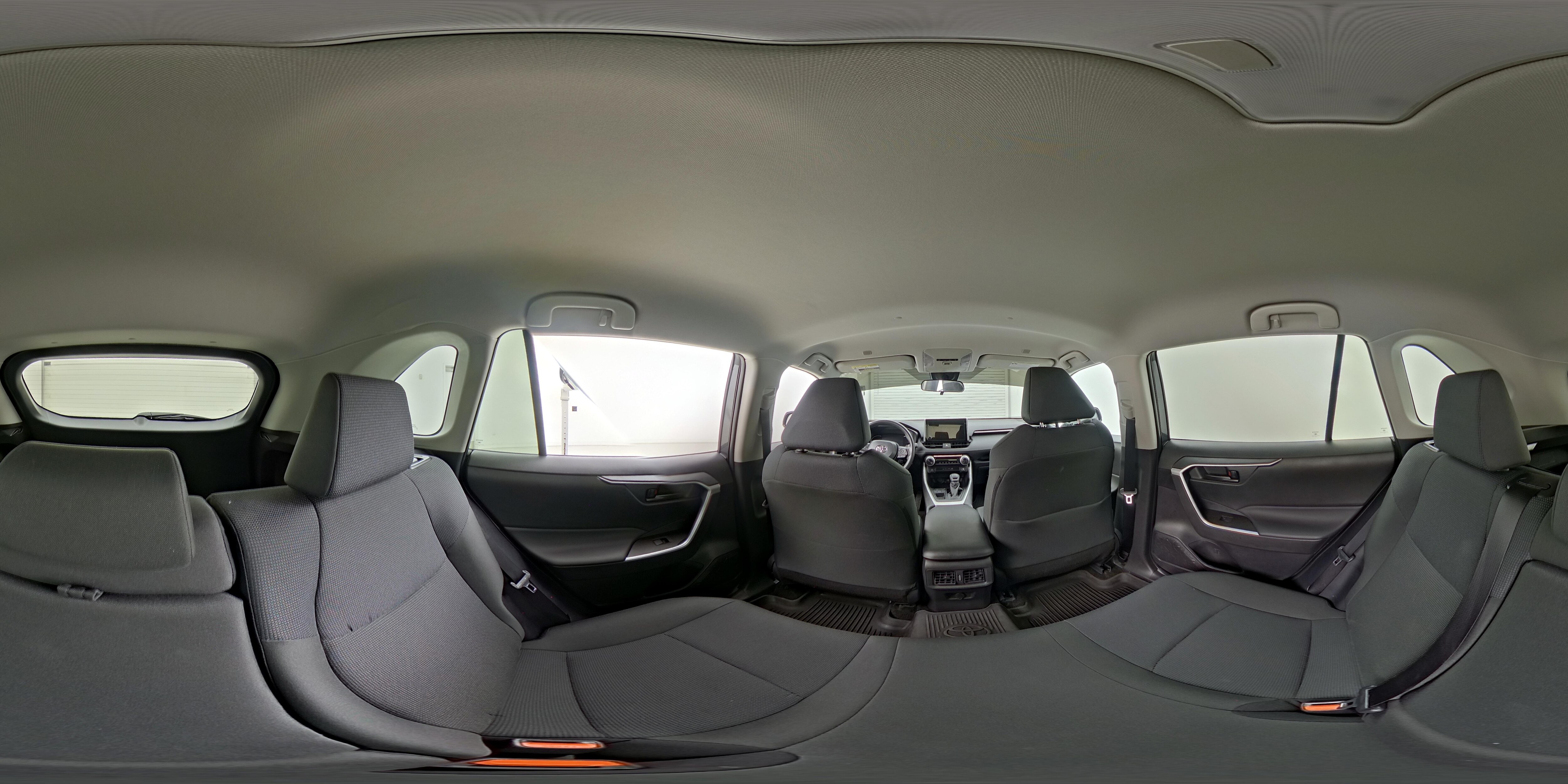 2025 Toyota RAV4 LE - Photo 26