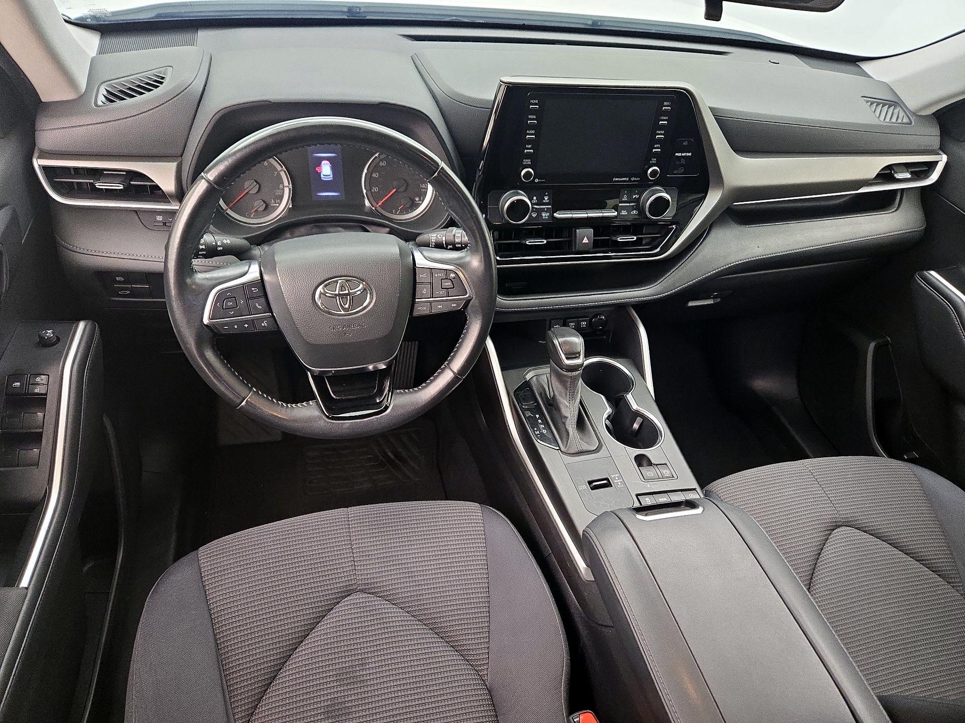 Thumbnail: 2021 Toyota Highlander - 9