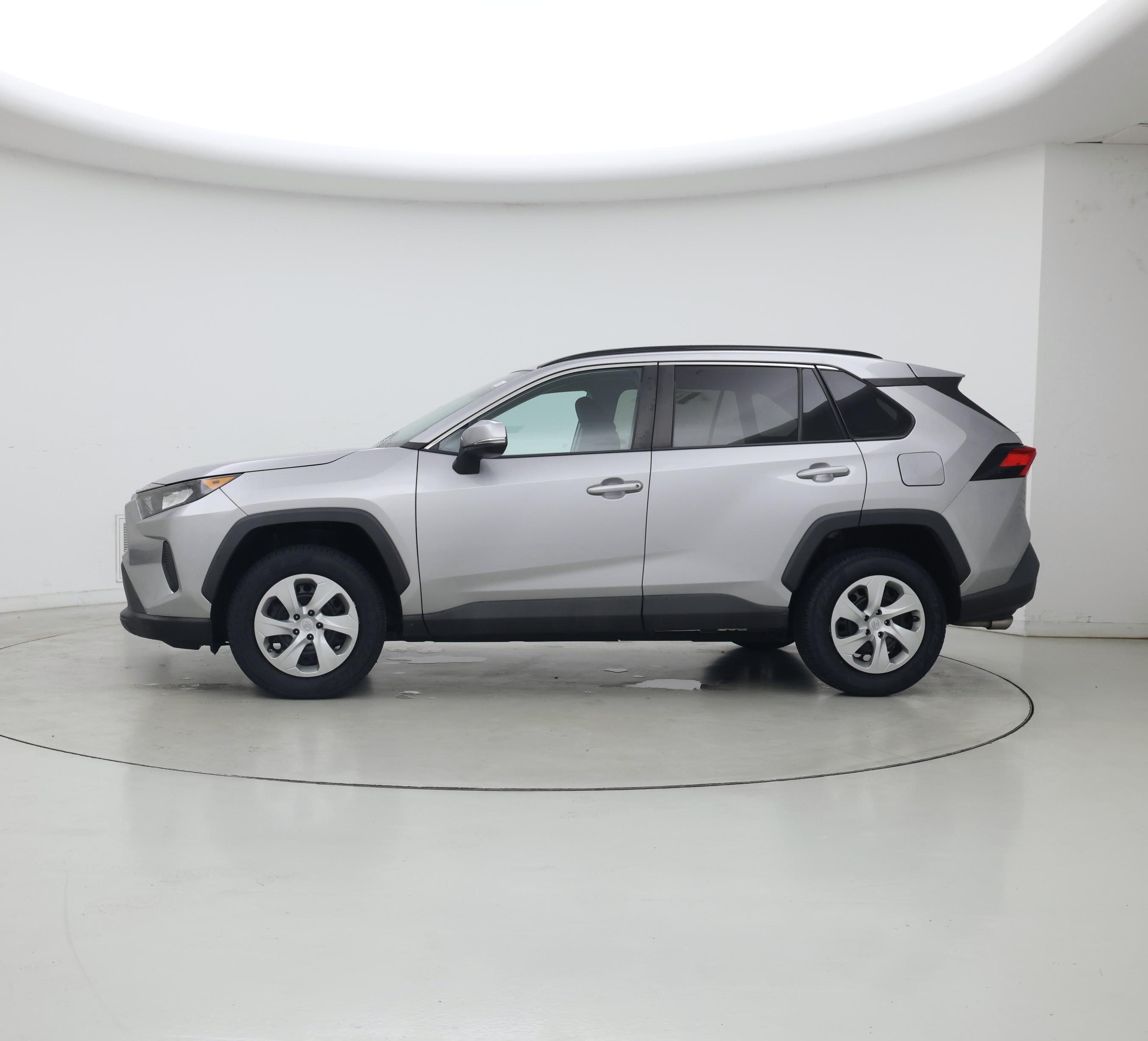 Thumbnail: 2020 Toyota RAV4 - 3