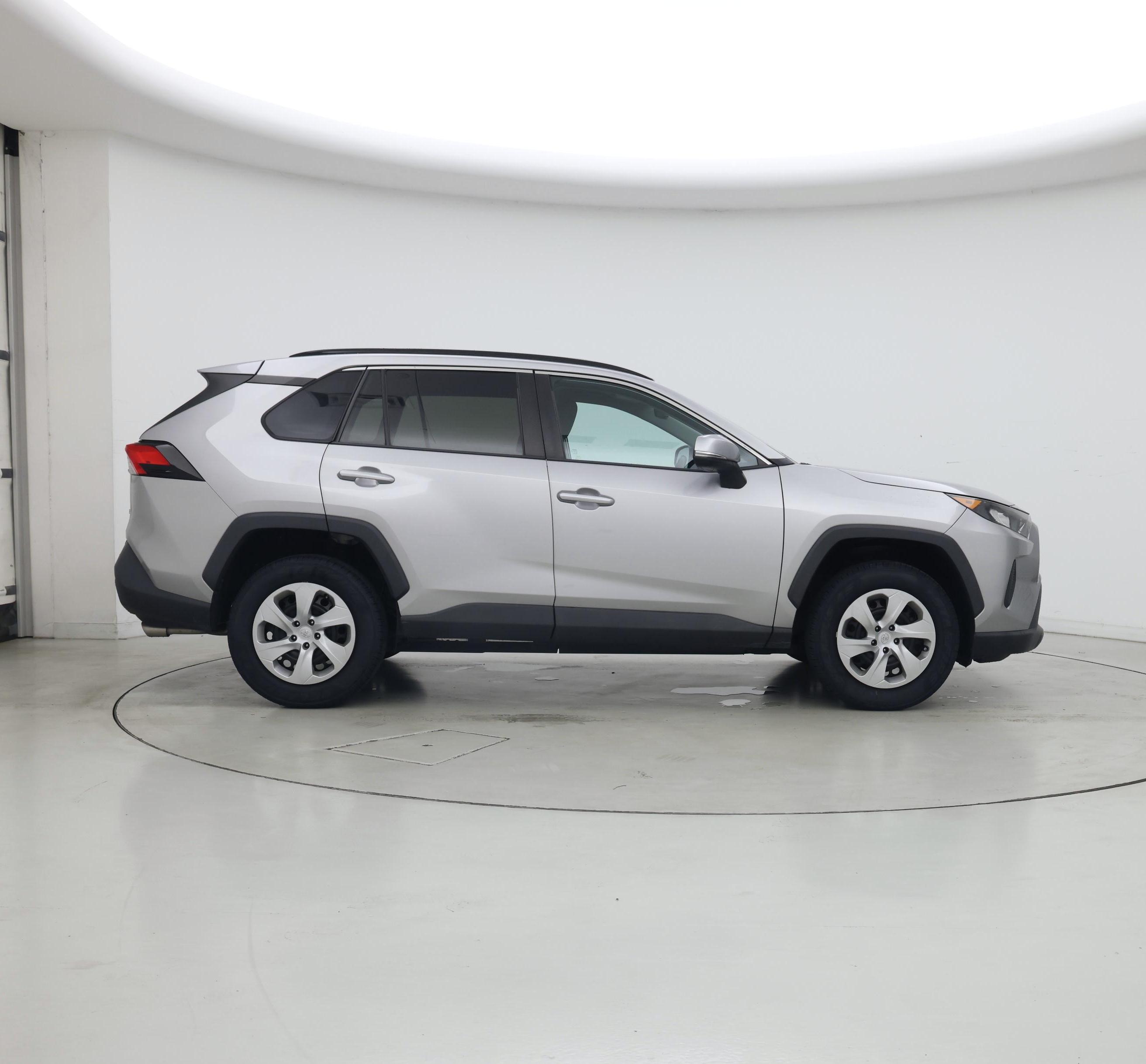 Thumbnail: 2020 Toyota RAV4 - 7