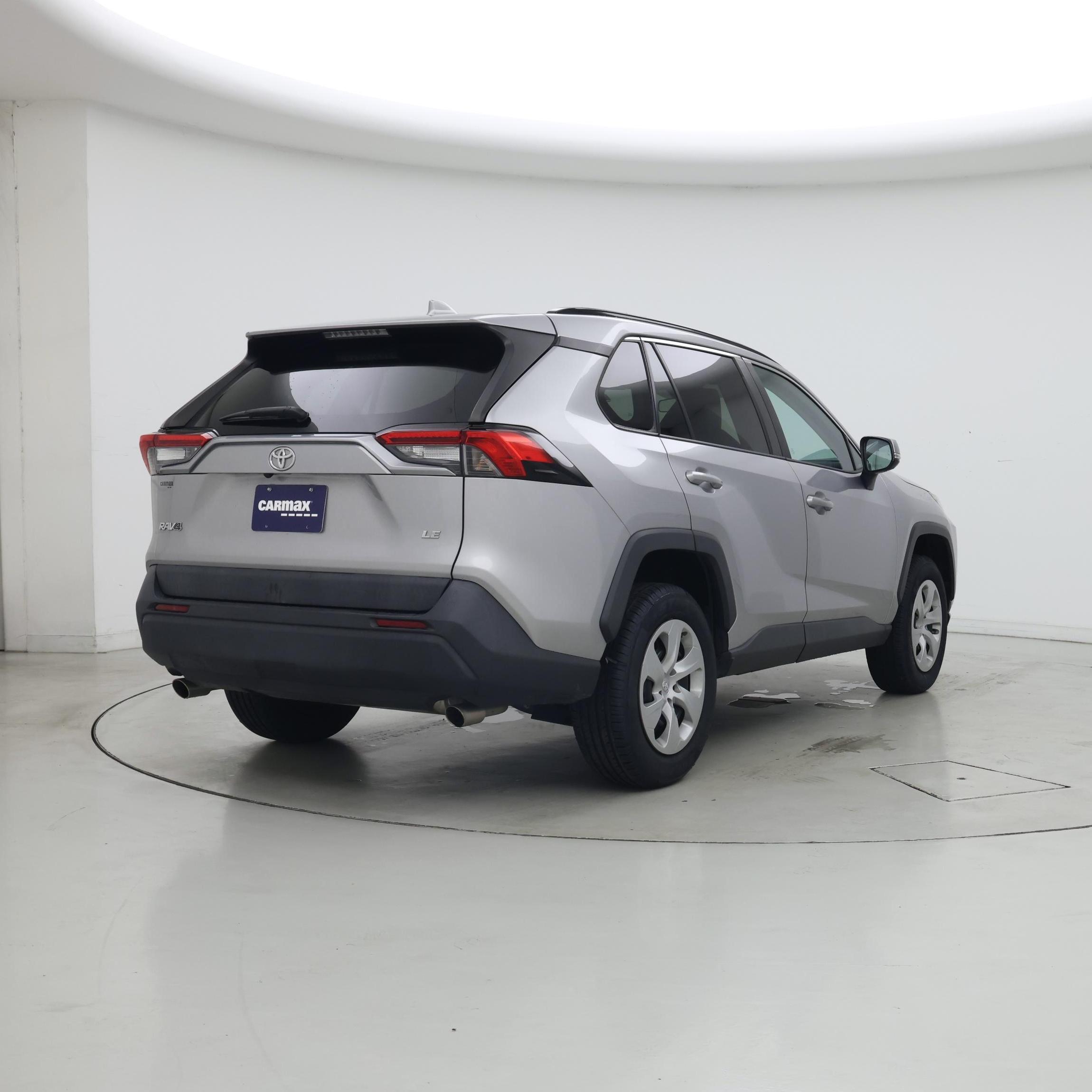 Thumbnail: 2020 Toyota RAV4 - 8