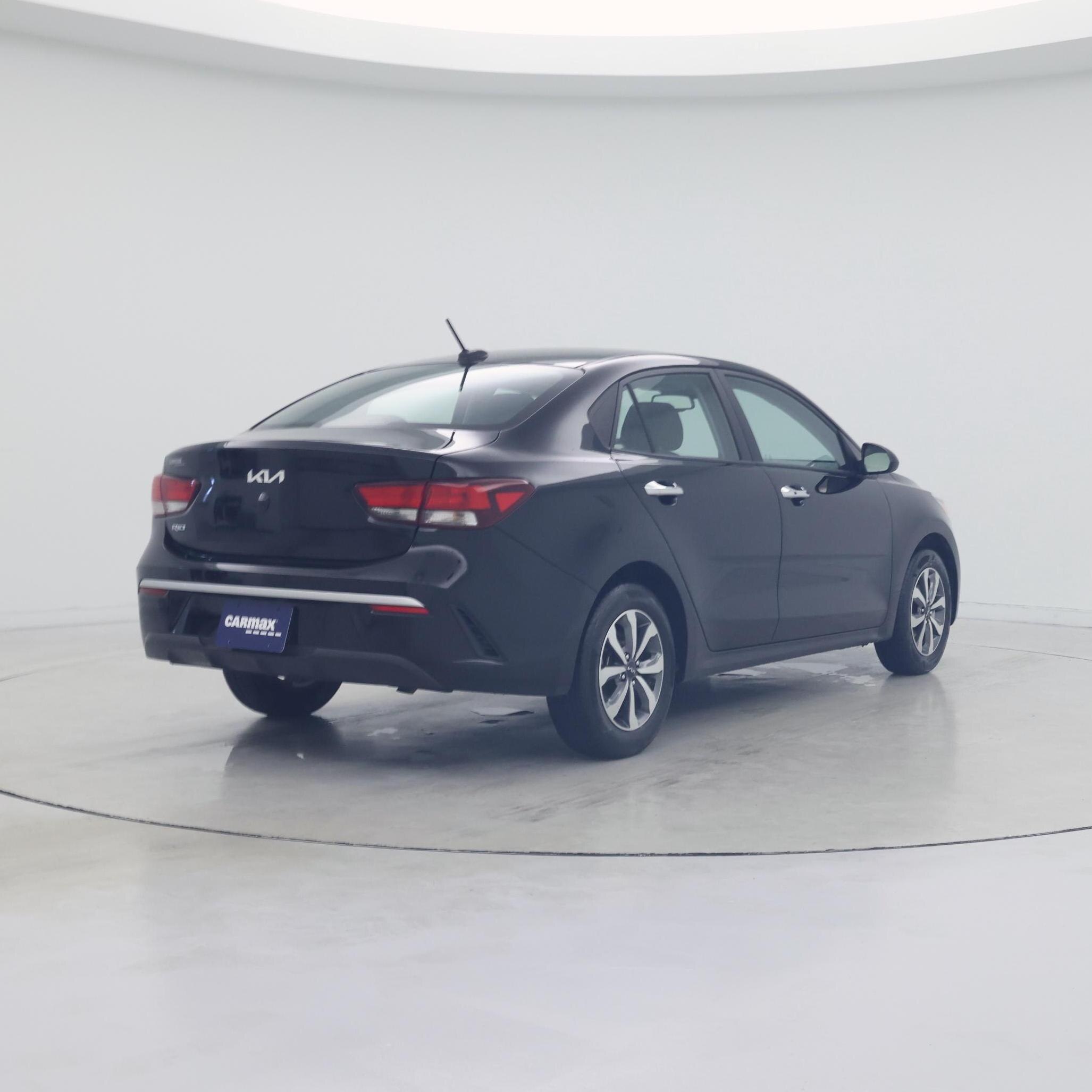 Thumbnail: 2023 Kia Rio - 8