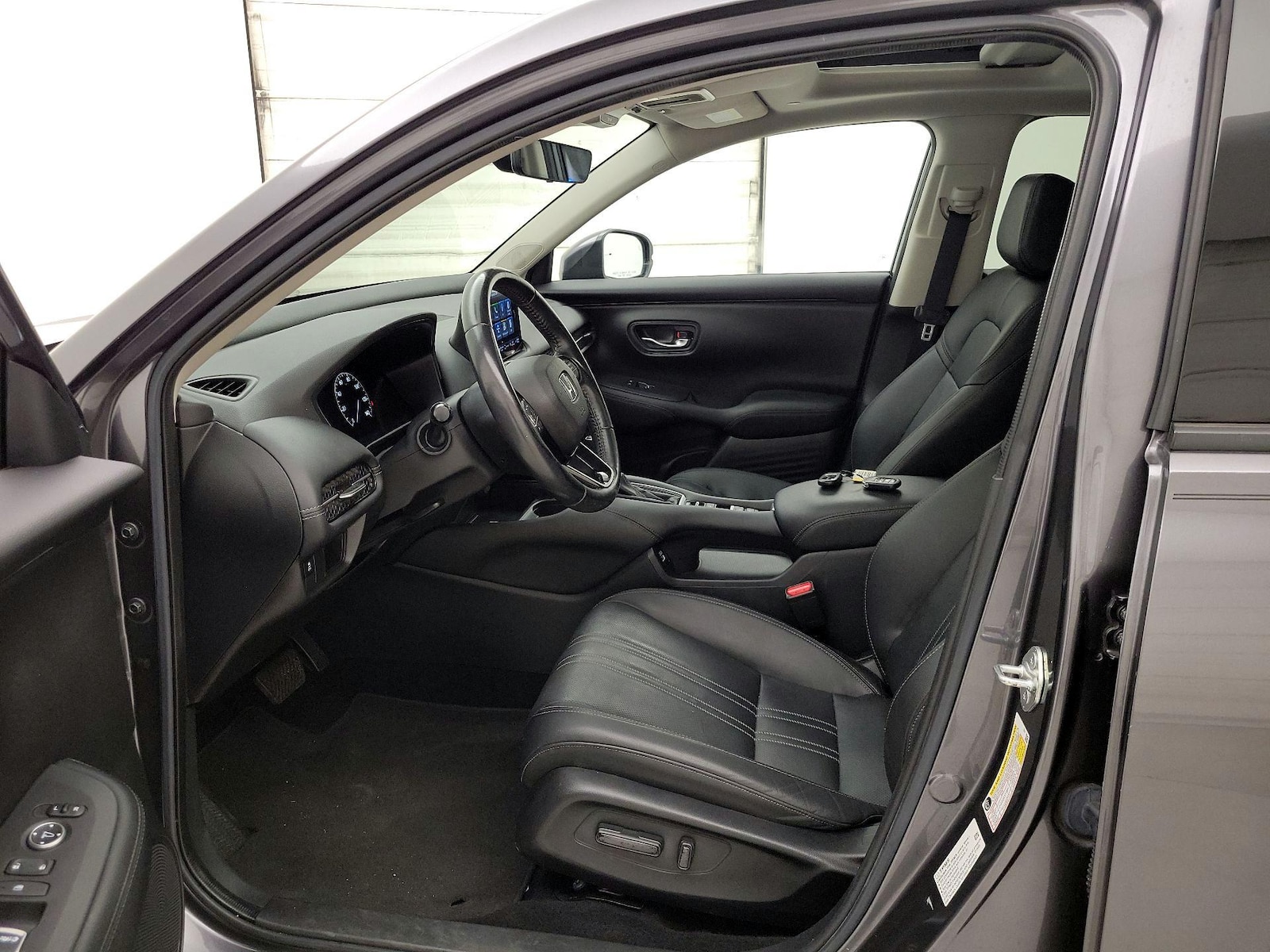 2023 Honda HR-V EX-L - Photo 12