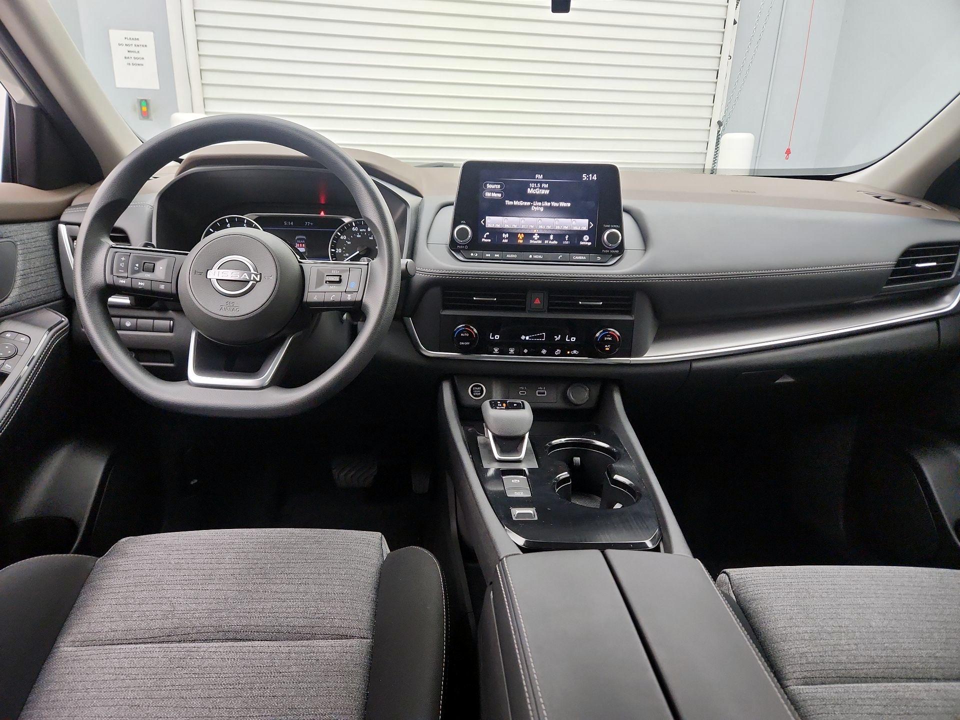 Thumbnail: 2023 Nissan Rogue - 9