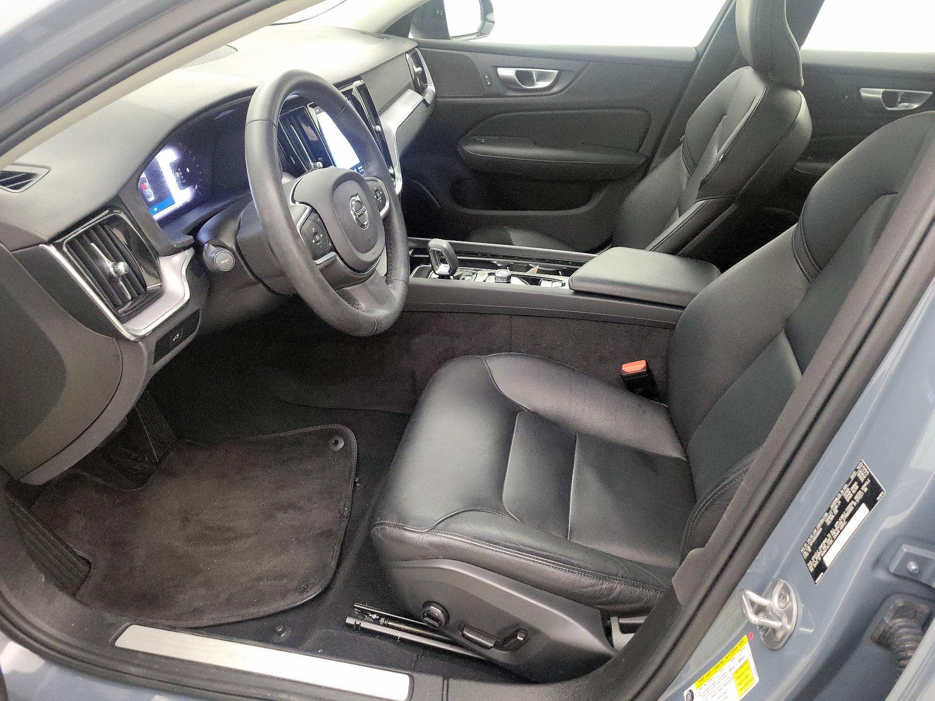 Thumbnail: 2024 Volvo S60 - 11