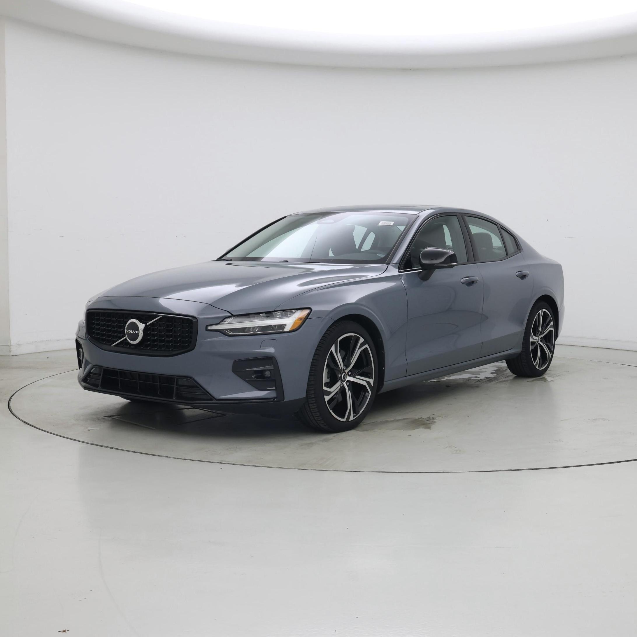 Thumbnail: 2024 Volvo S60 - 4