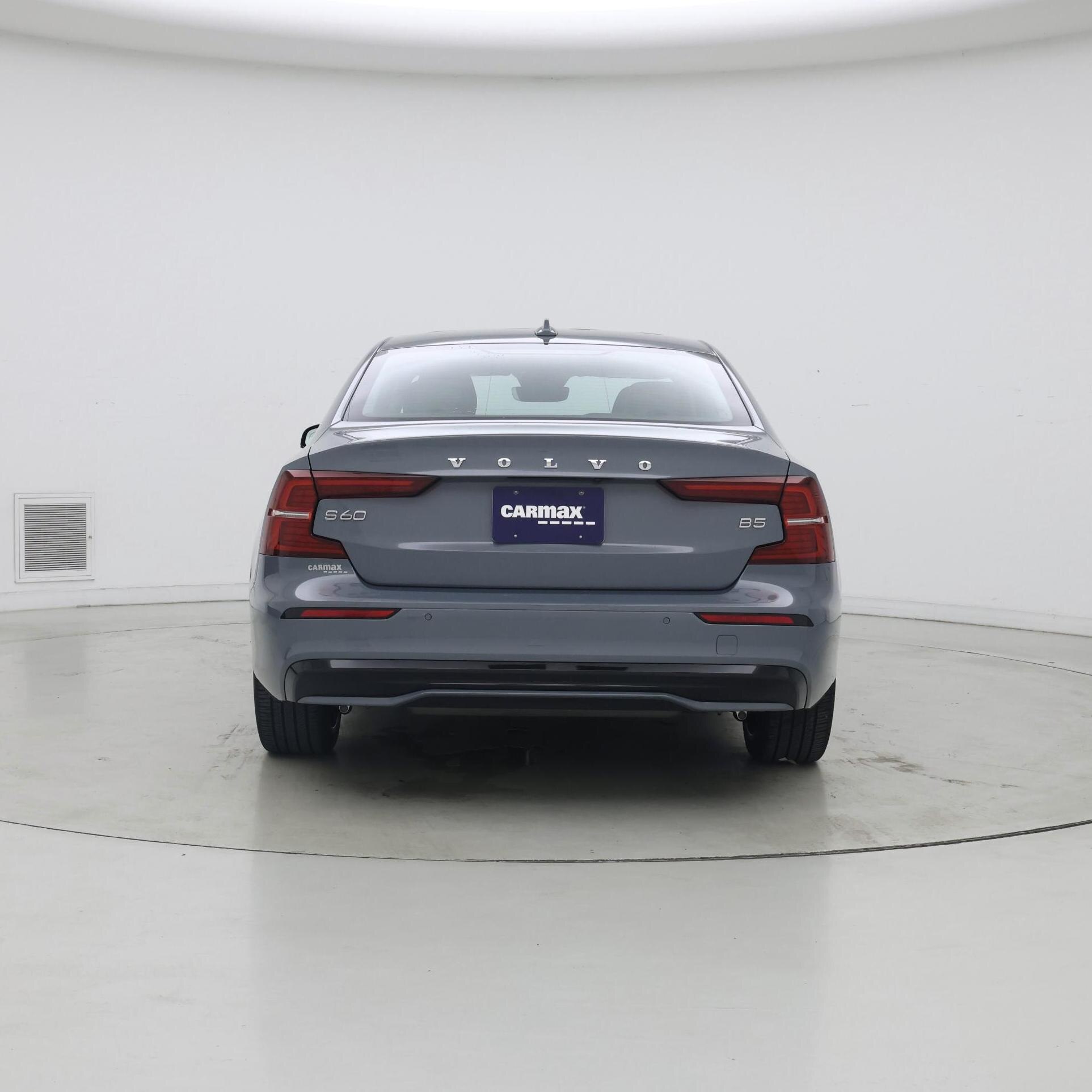 Thumbnail: 2024 Volvo S60 - 6