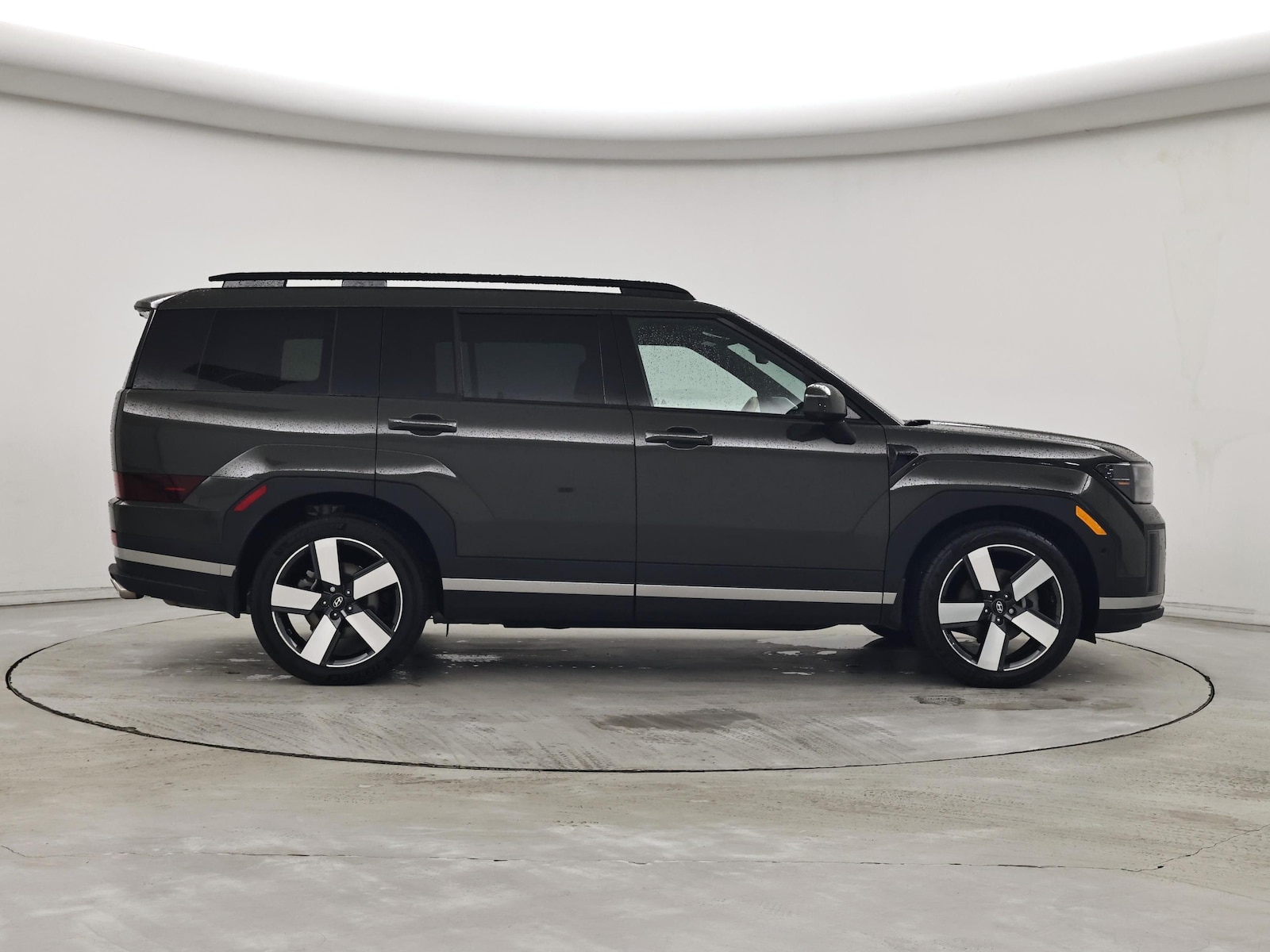 2024 Hyundai Santa Fe Limited - Photo 8