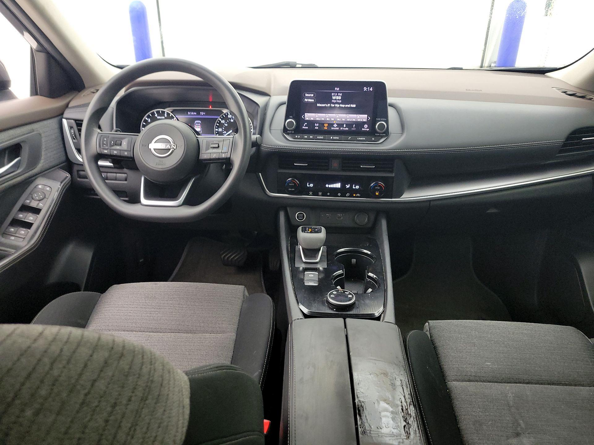 Thumbnail: 2023 Nissan Rogue - 9