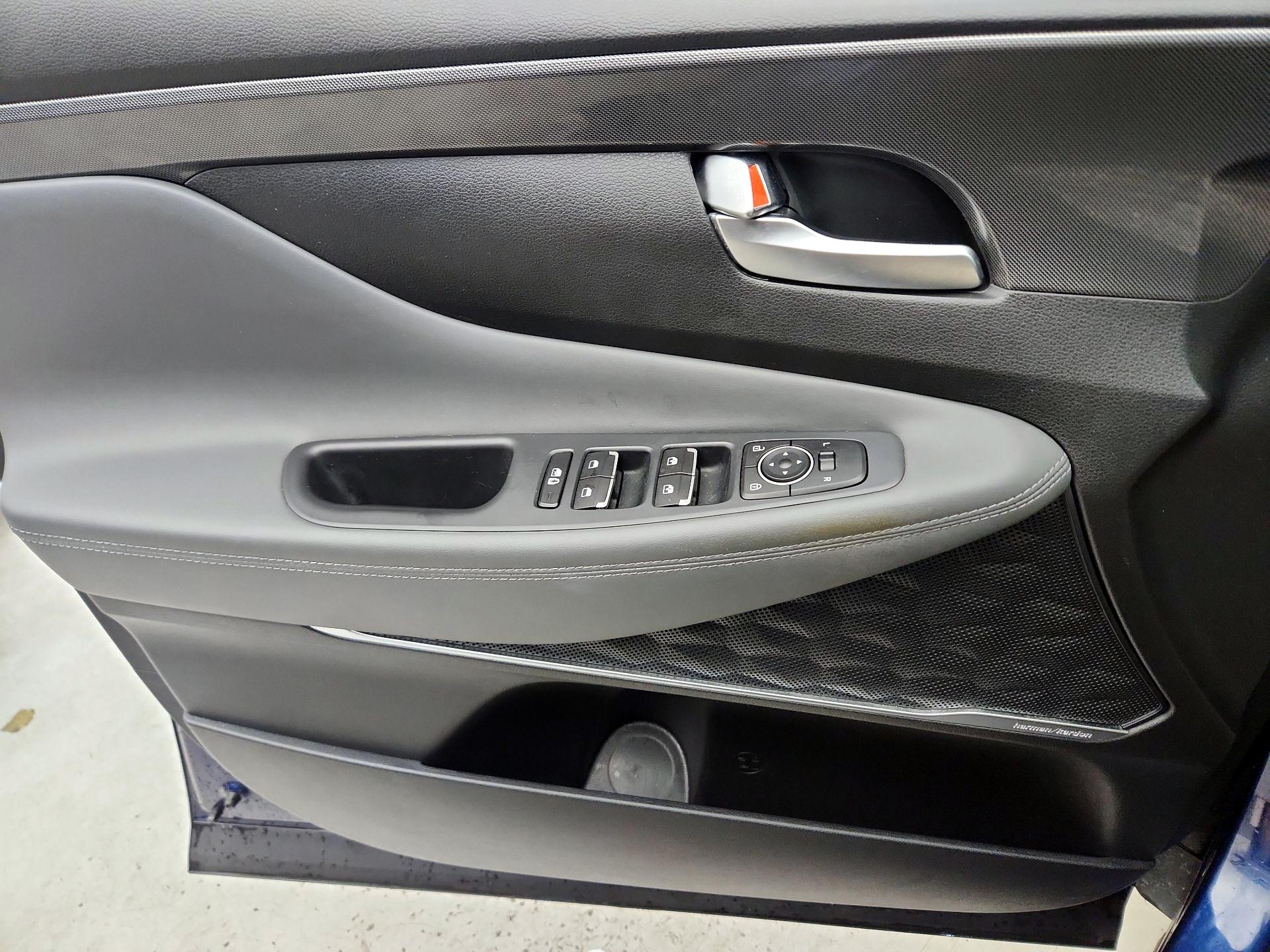 Thumbnail: 2023 Hyundai Santa Fe - 12