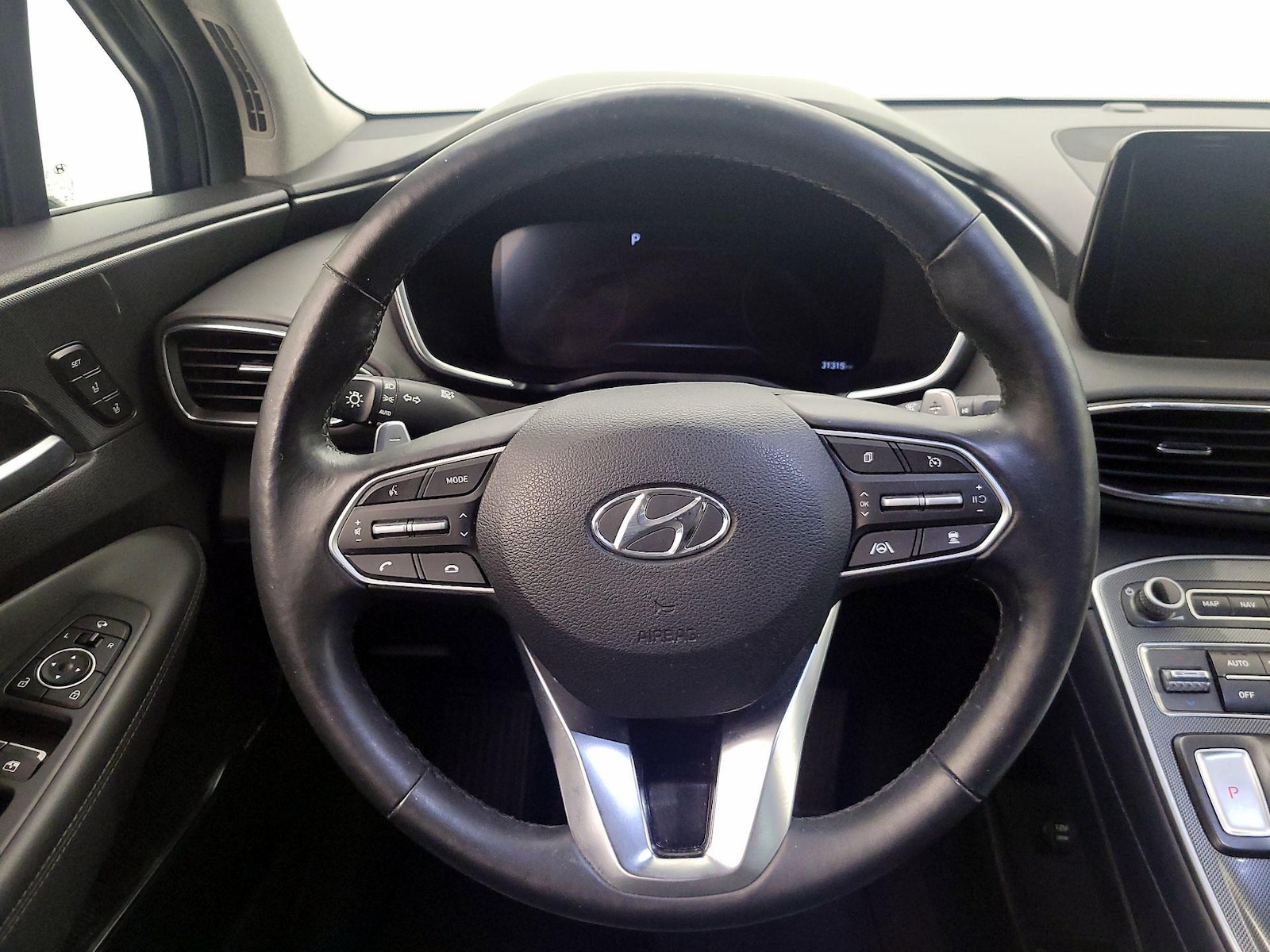 2023 Hyundai Santa Fe Limited - Photo 11