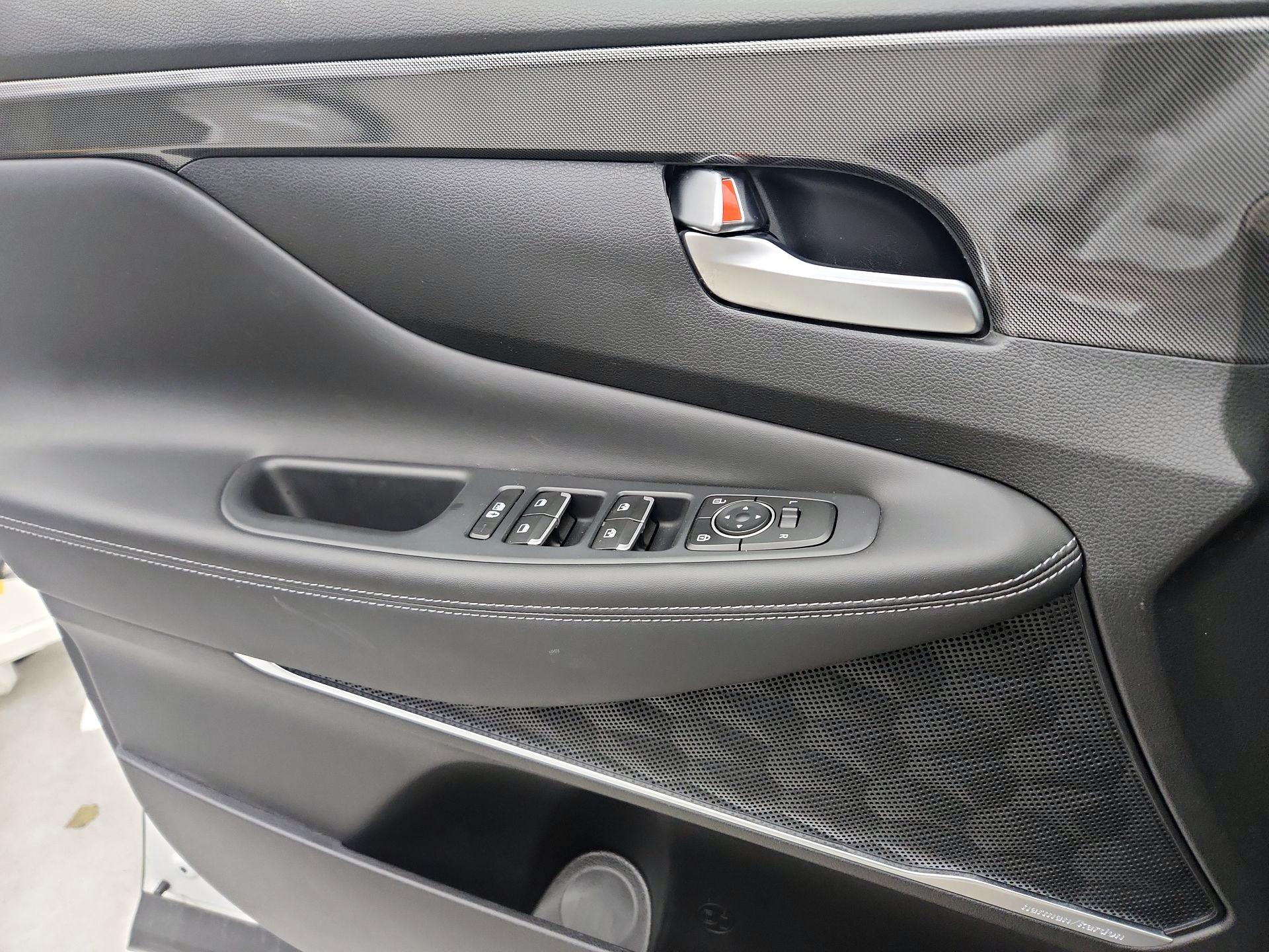 Thumbnail: 2023 Hyundai Santa Fe - 12