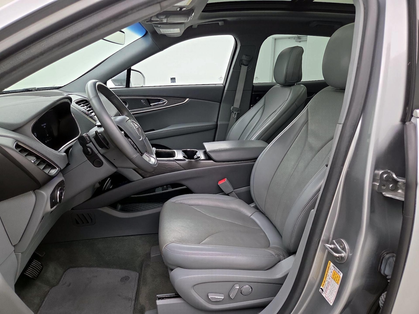 2020 Lincoln Nautilus Reserve - Photo 12