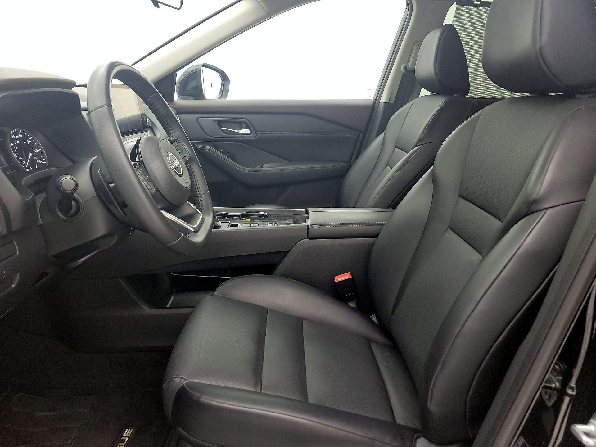 Thumbnail: 2023 Nissan Rogue - 11