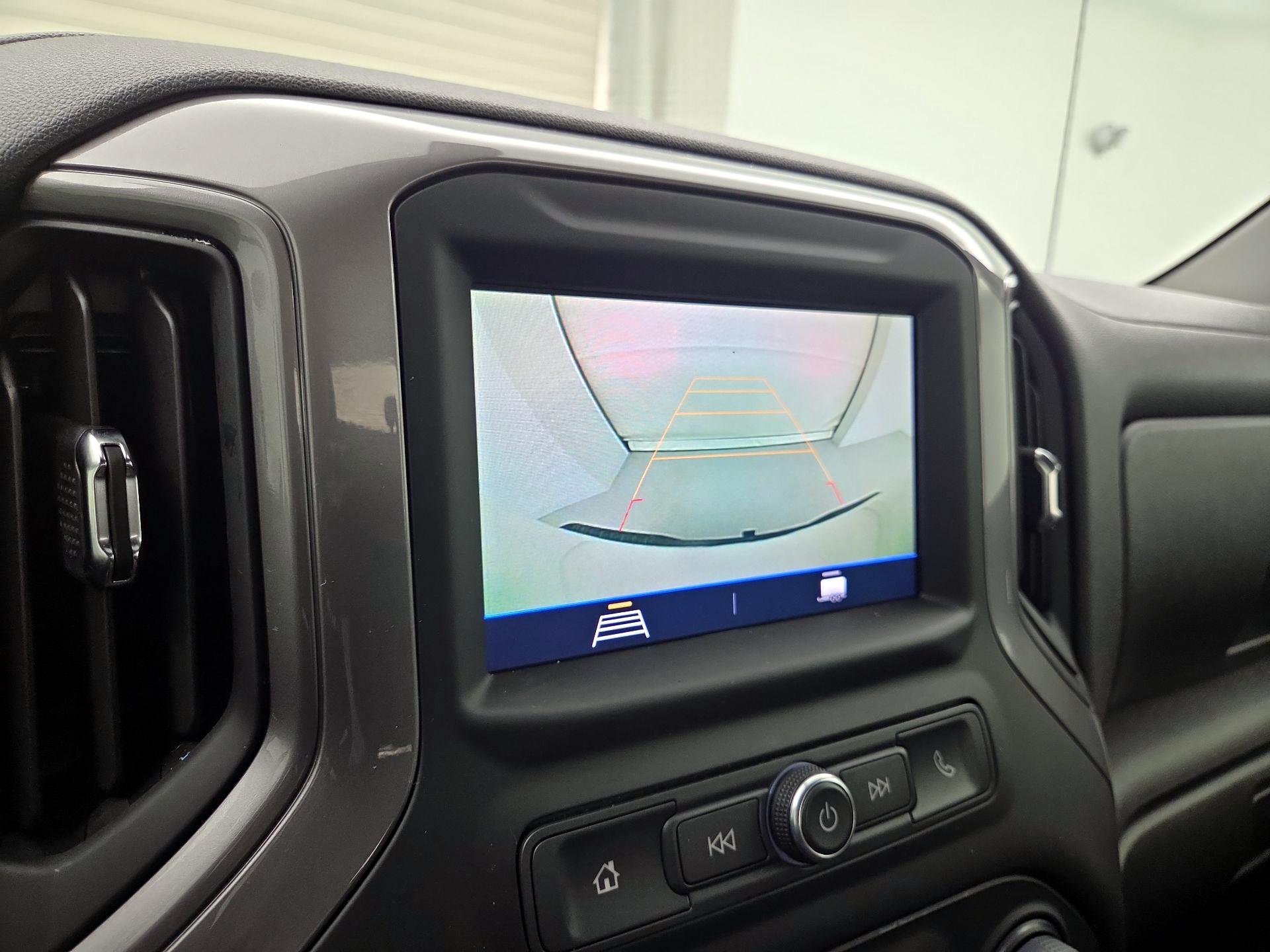 Thumbnail: 2022 Chevrolet Silverado 1500 - 14