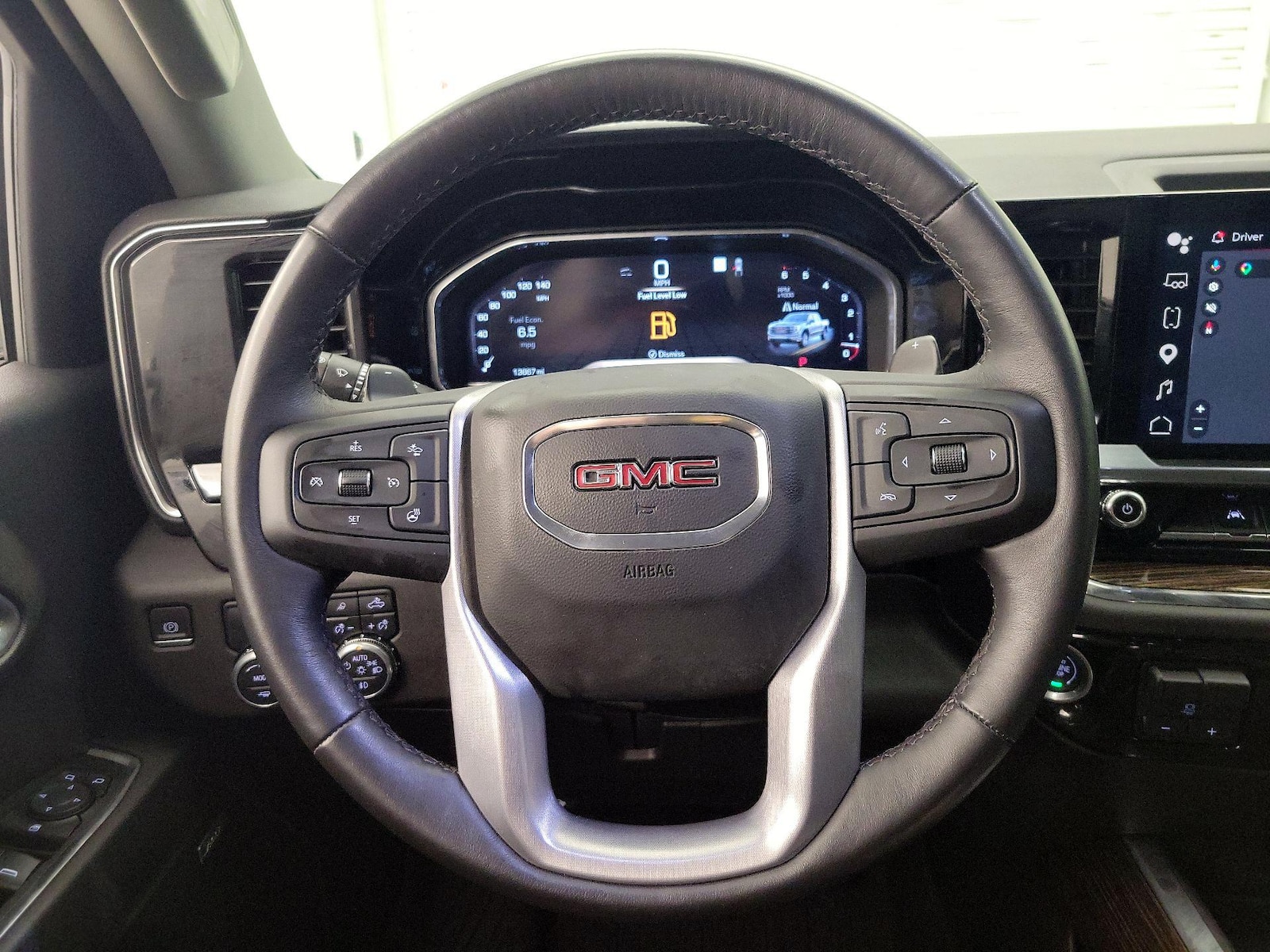 2023 GMC Sierra 1500 Elevation - Photo 11