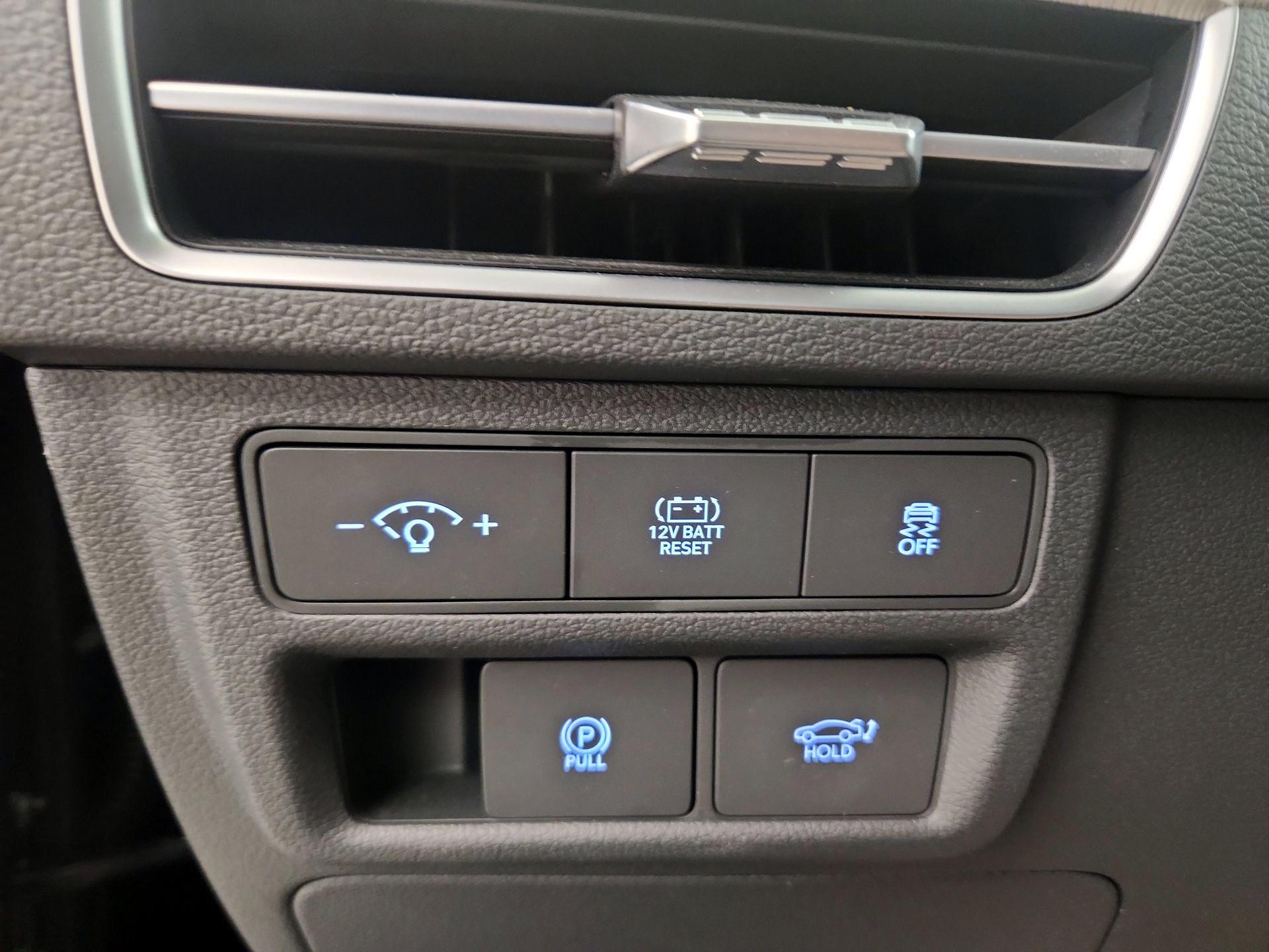 Thumbnail: 2024 Hyundai Sonata - 13