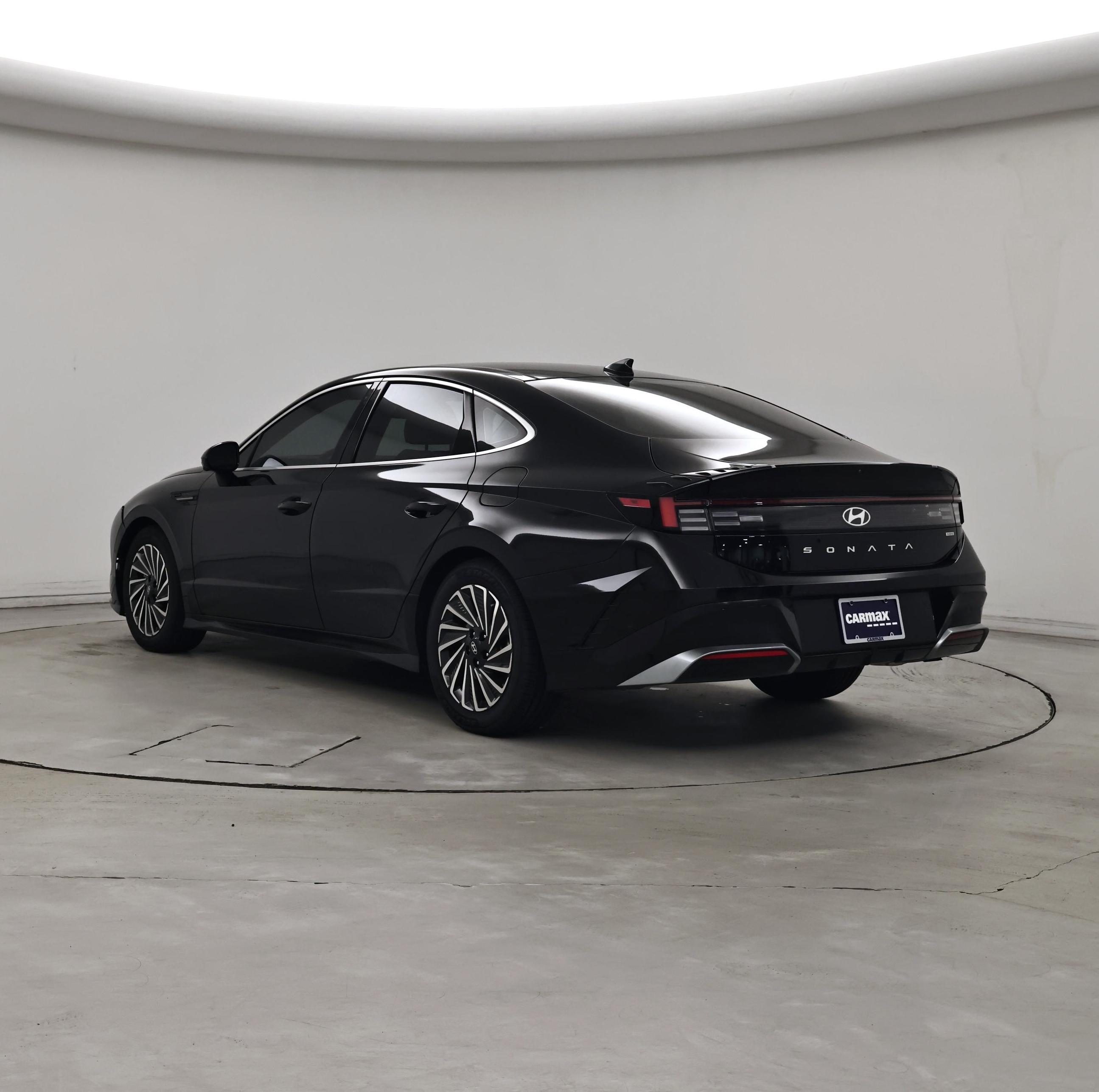 Thumbnail: 2024 Hyundai Sonata - 2
