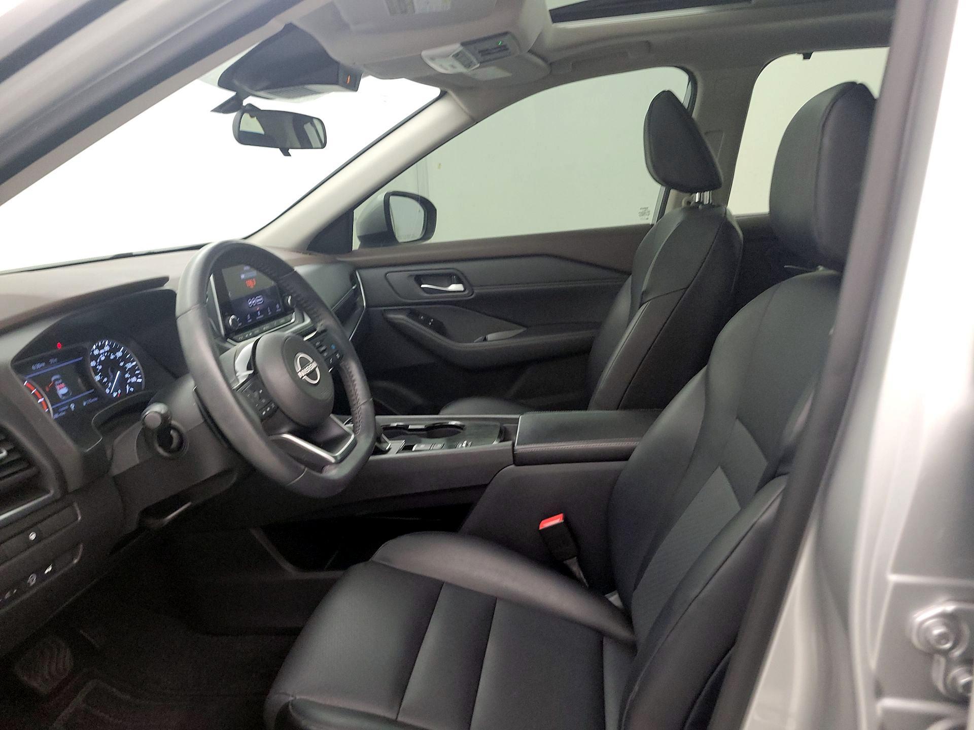 Thumbnail: 2023 Nissan Rogue - 11