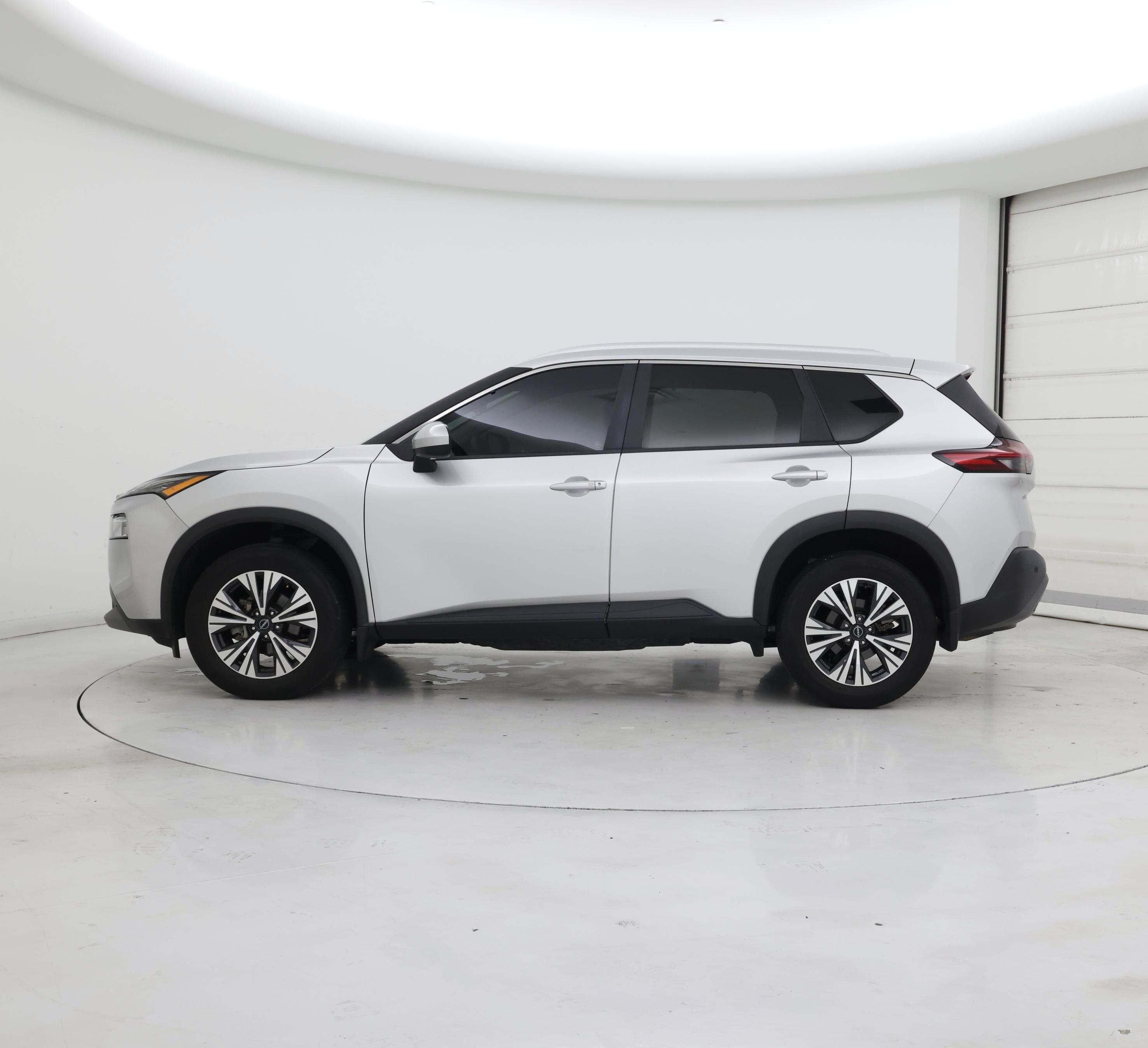 Thumbnail: 2023 Nissan Rogue - 3