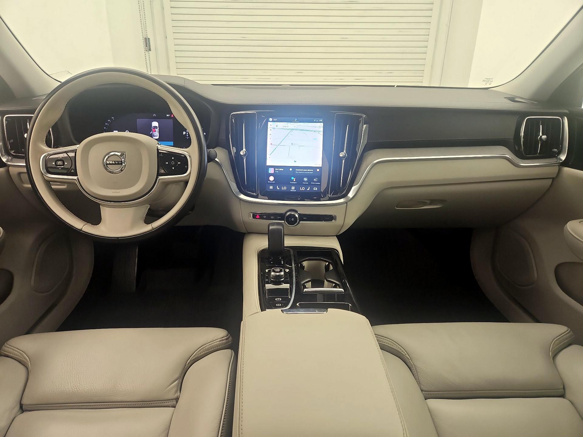 Thumbnail: 2024 Volvo S60 - 9