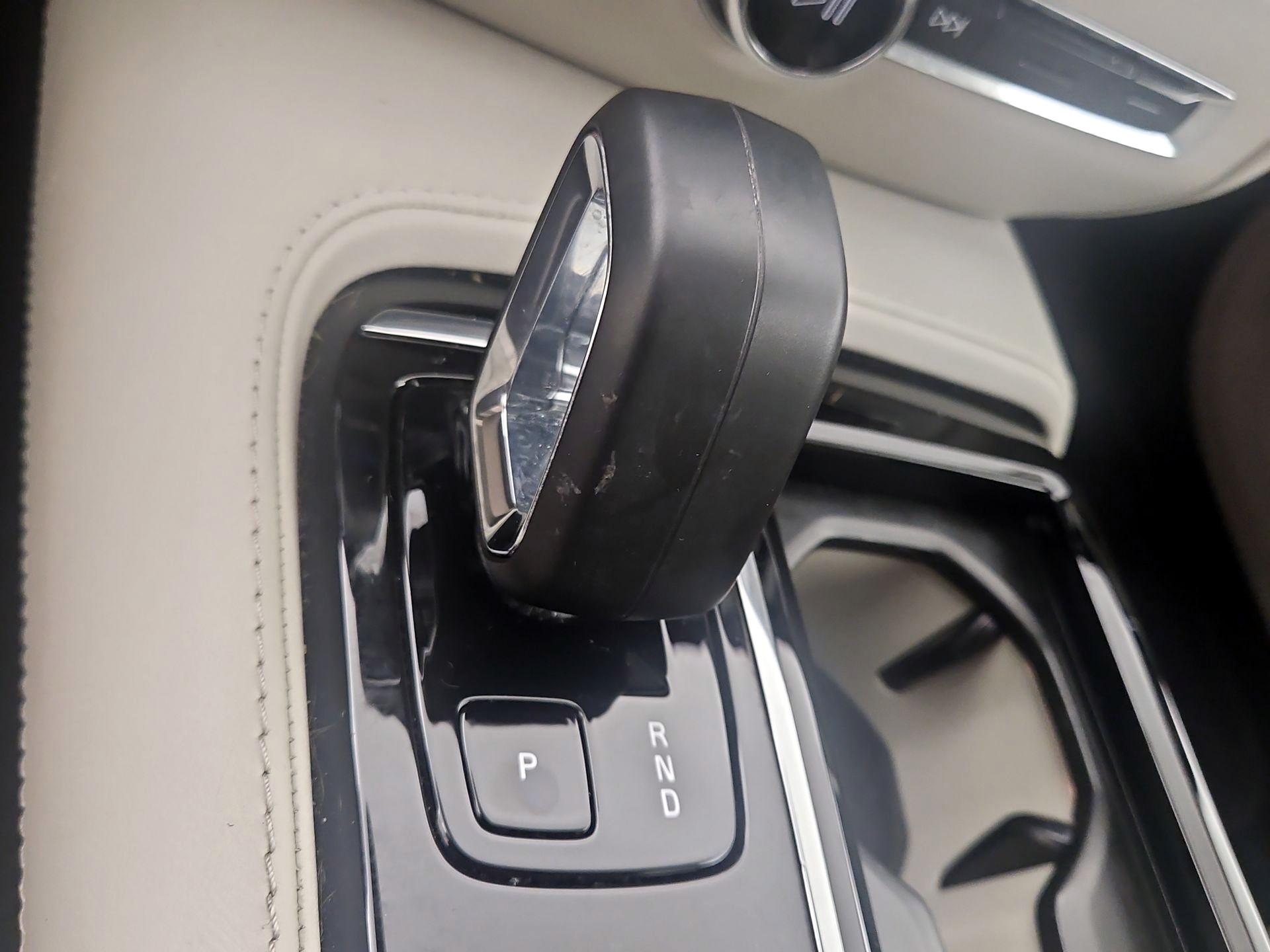 Thumbnail: 2024 Volvo S60 - 18