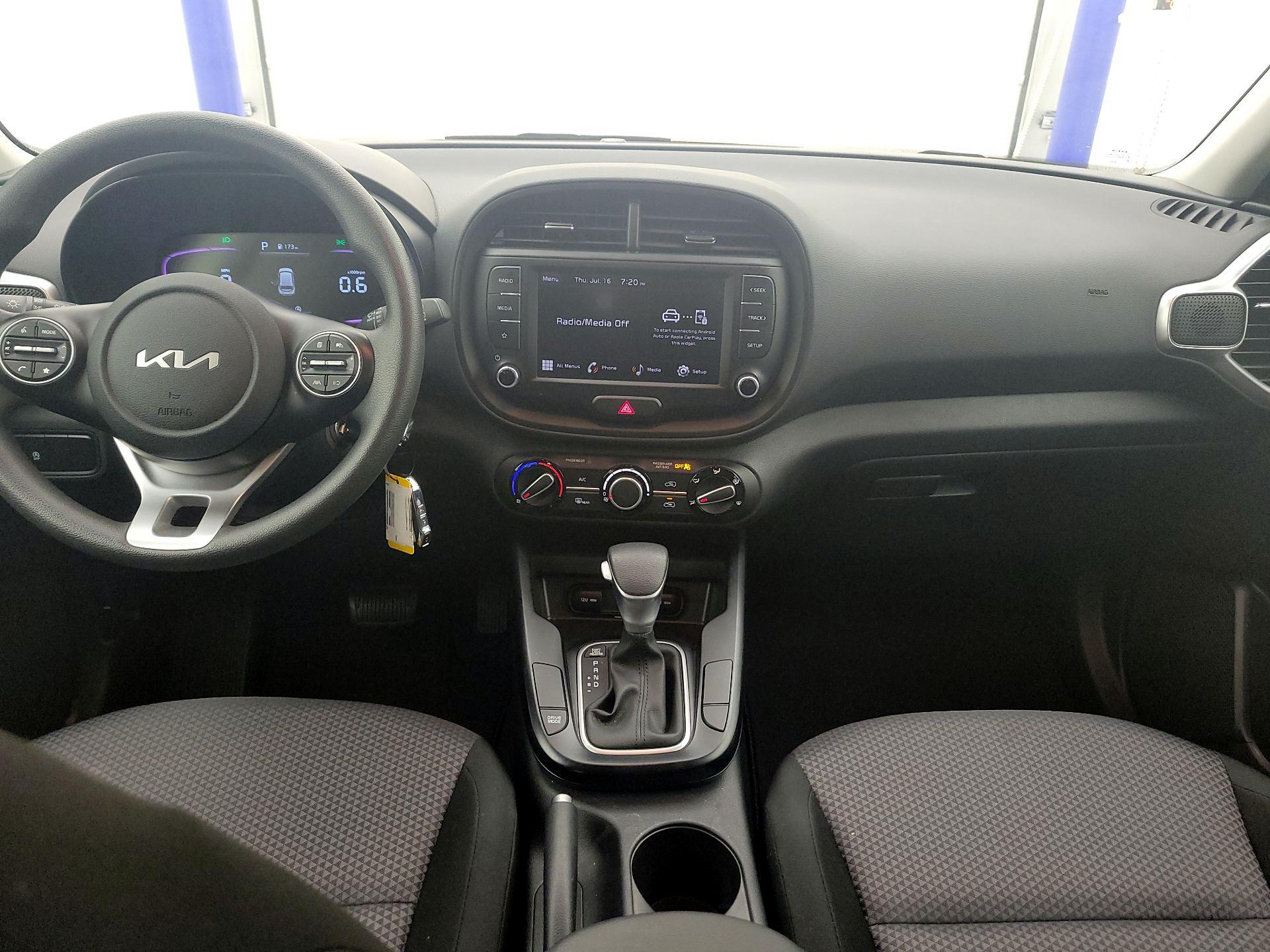 Thumbnail: 2025 Kia Soul - 9