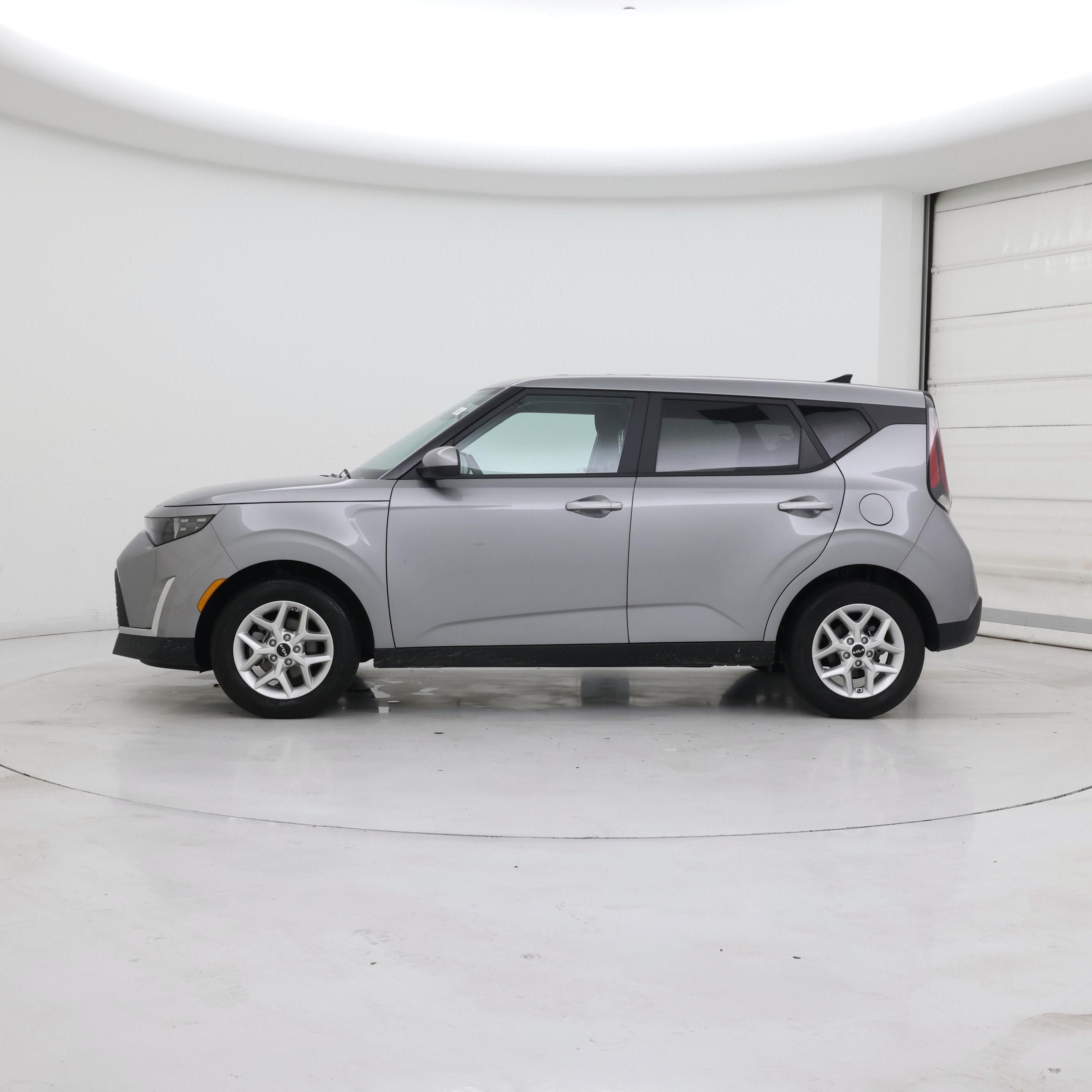 Thumbnail: 2025 Kia Soul - 3