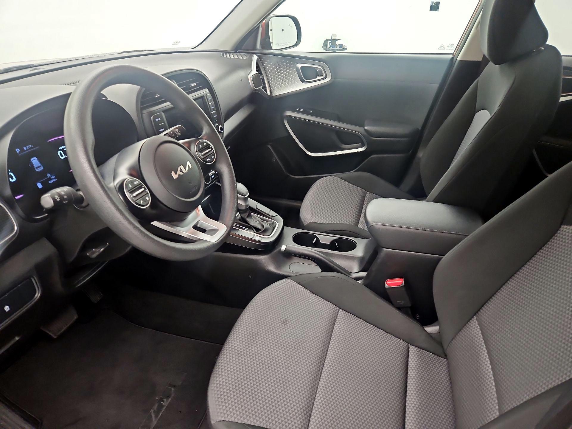 Thumbnail: 2024 Kia Soul - 11