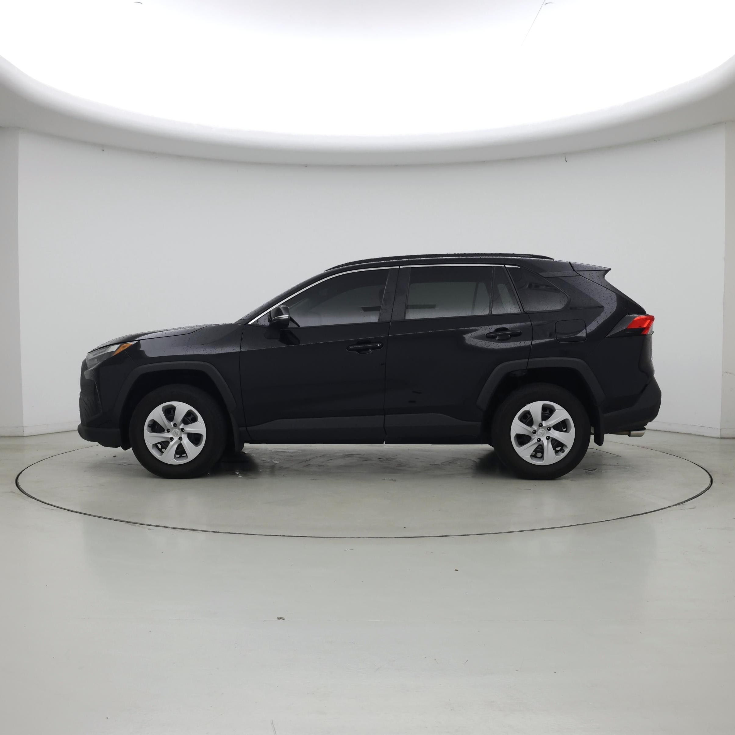 Thumbnail: 2025 Toyota RAV4 - 3