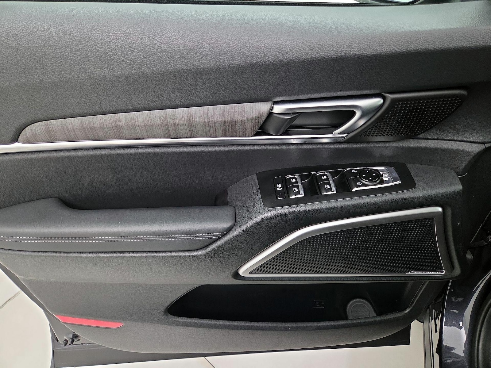 2025 Kia Telluride EX - Photo 13