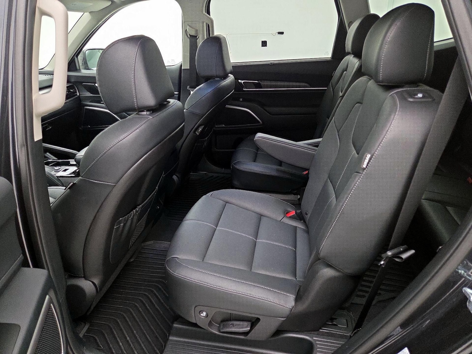 2025 Kia Telluride EX - Photo 22
