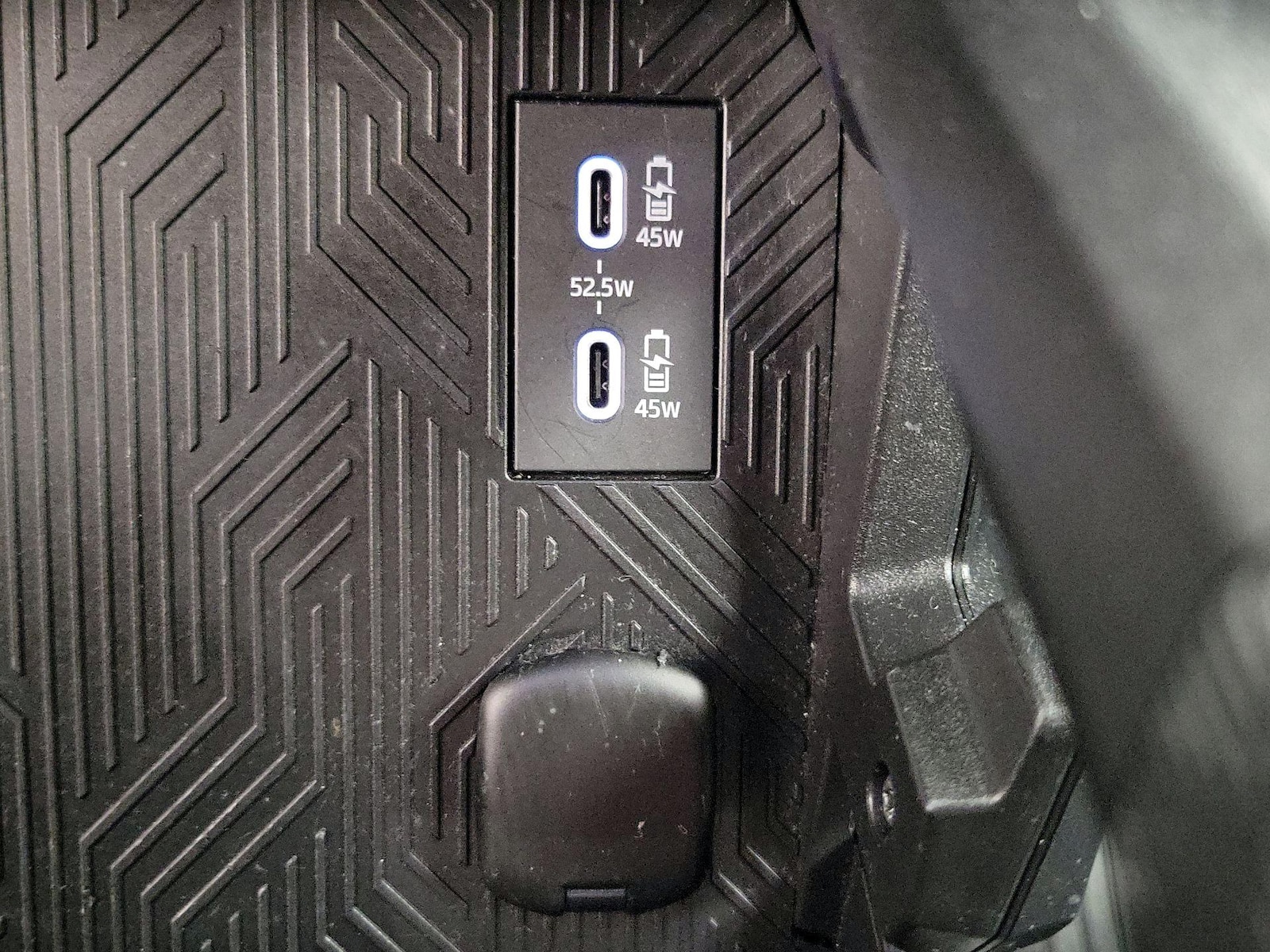2024 Toyota Tacoma SR5 - Photo 19