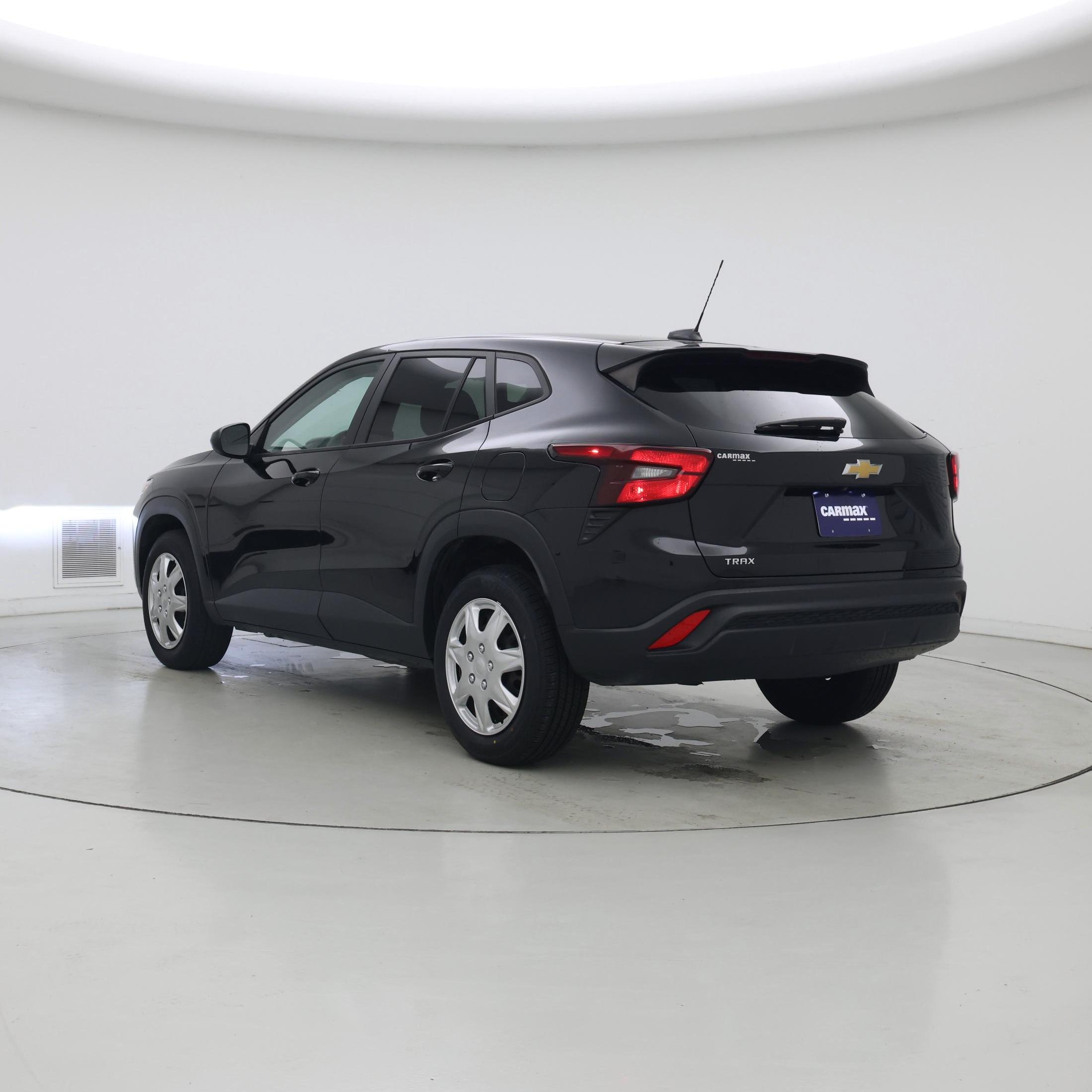 Thumbnail: 2024 Chevrolet Trax - 2