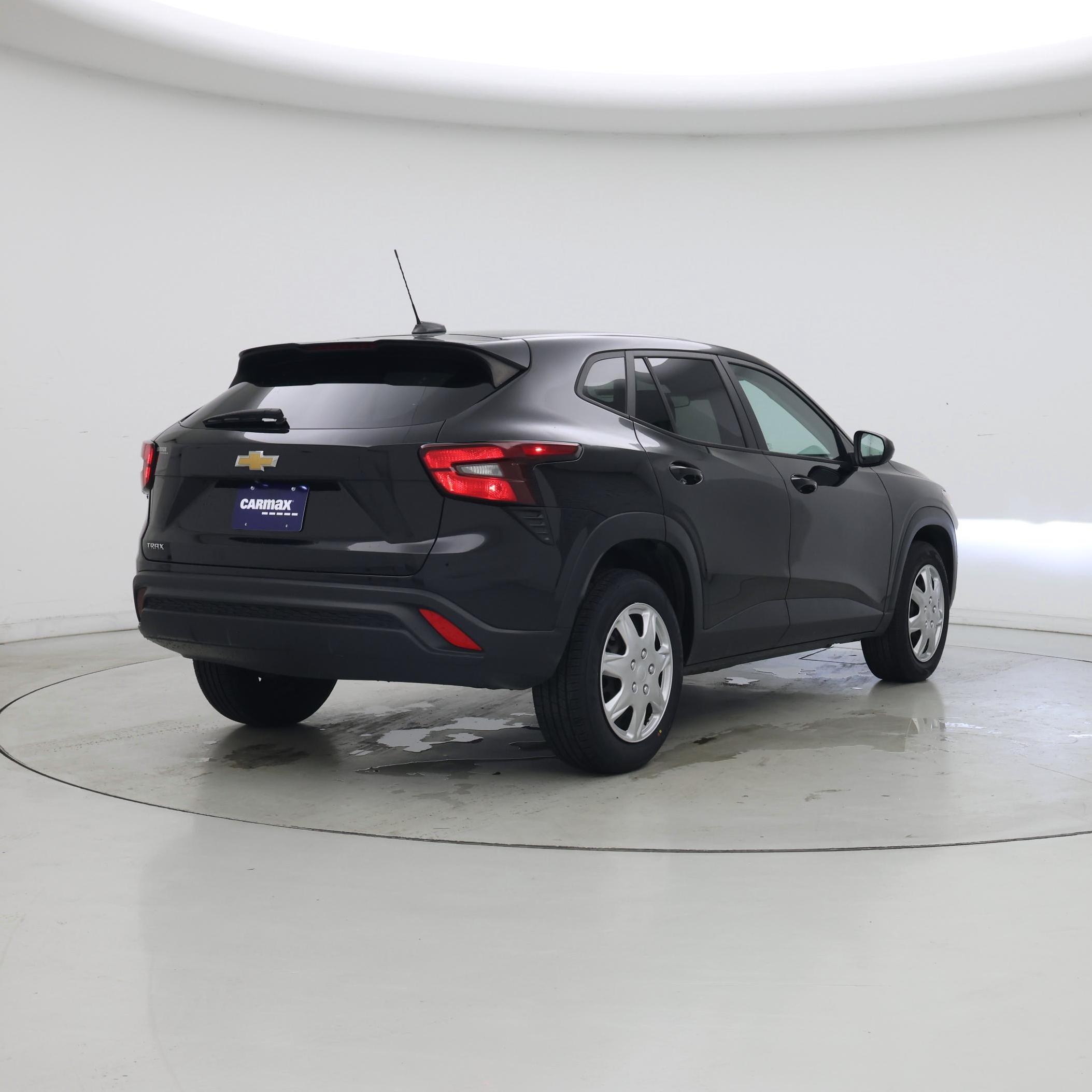 Thumbnail: 2024 Chevrolet Trax - 8