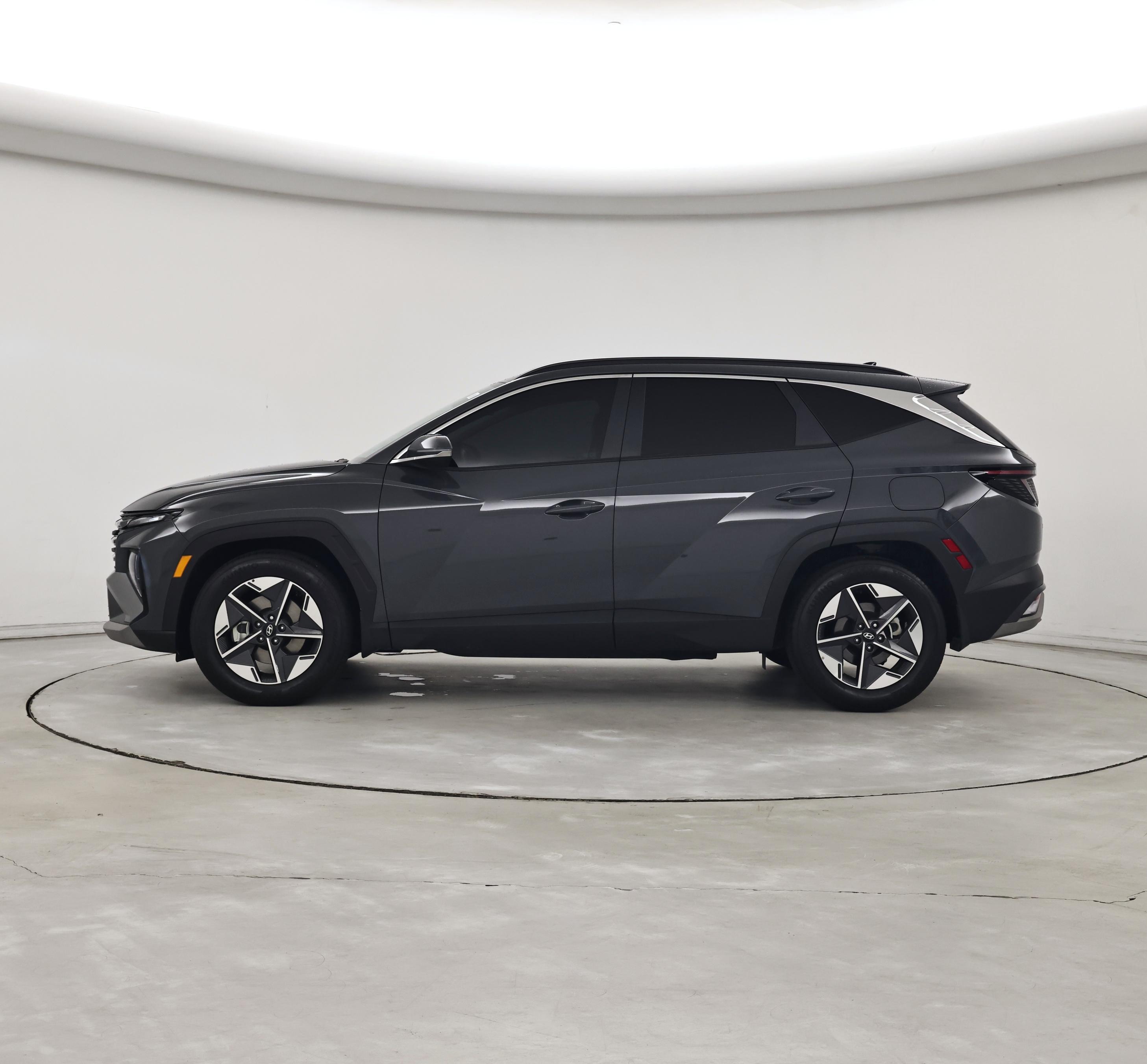 Thumbnail: 2025 Hyundai Tucson - 3