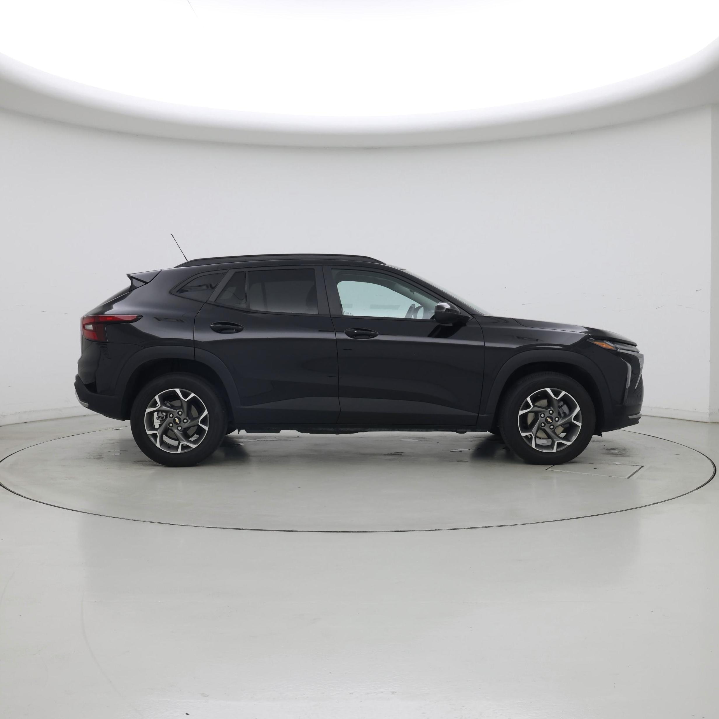 Thumbnail: 2025 Chevrolet Trax - 7