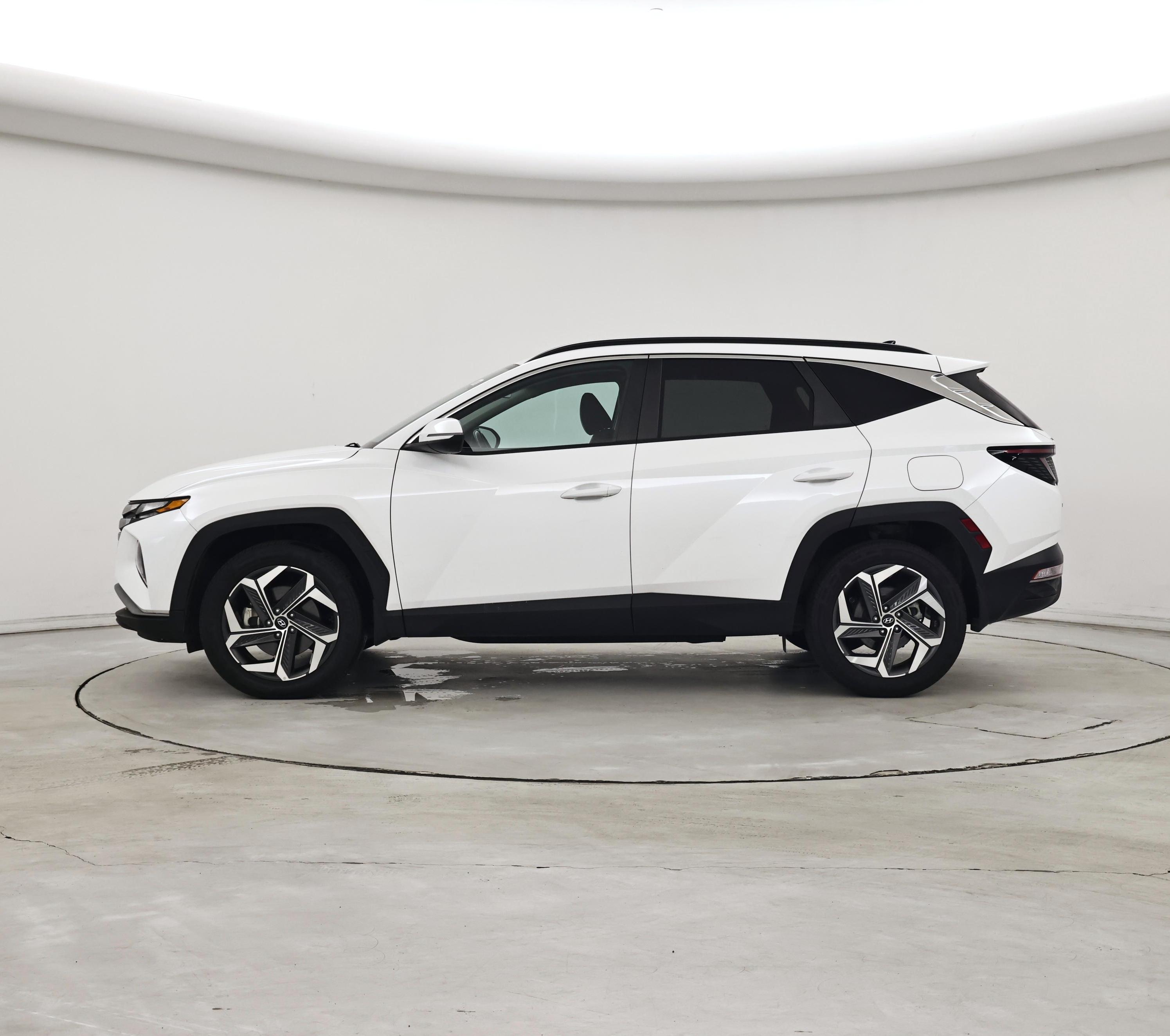 Thumbnail: 2023 Hyundai Tucson - 3