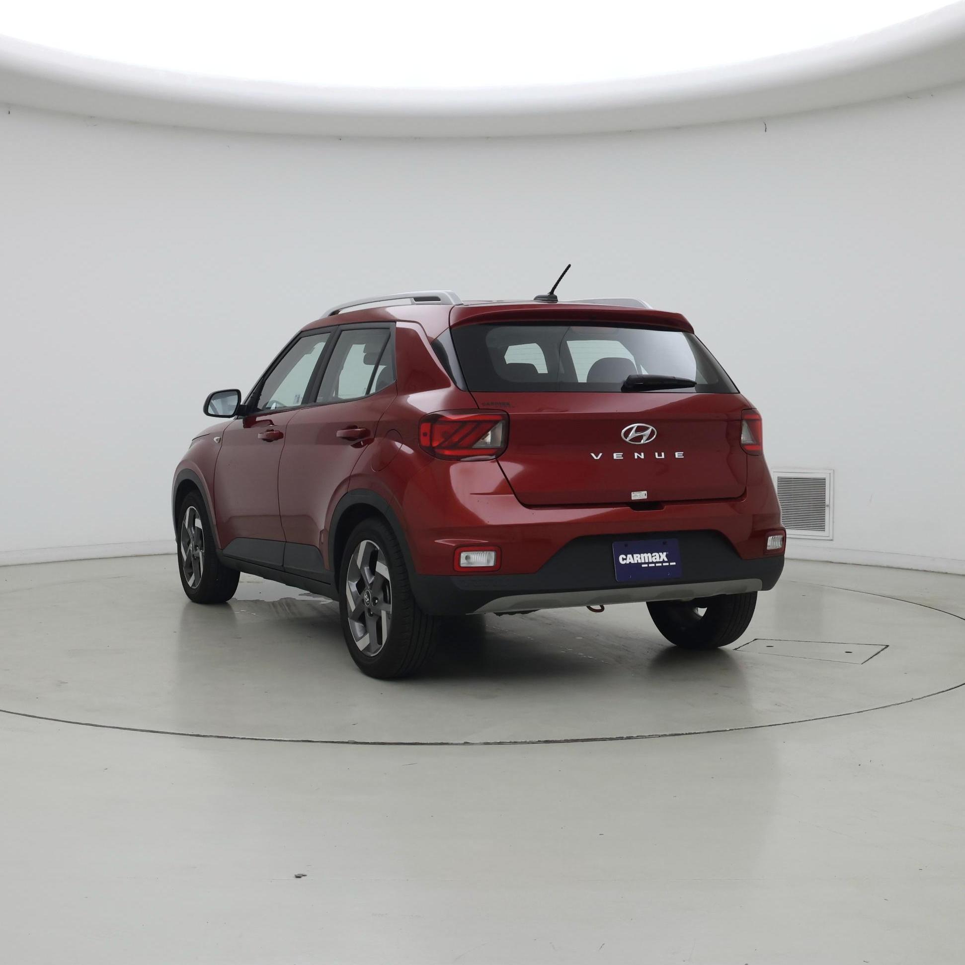 Thumbnail: 2025 Hyundai Venue - 2