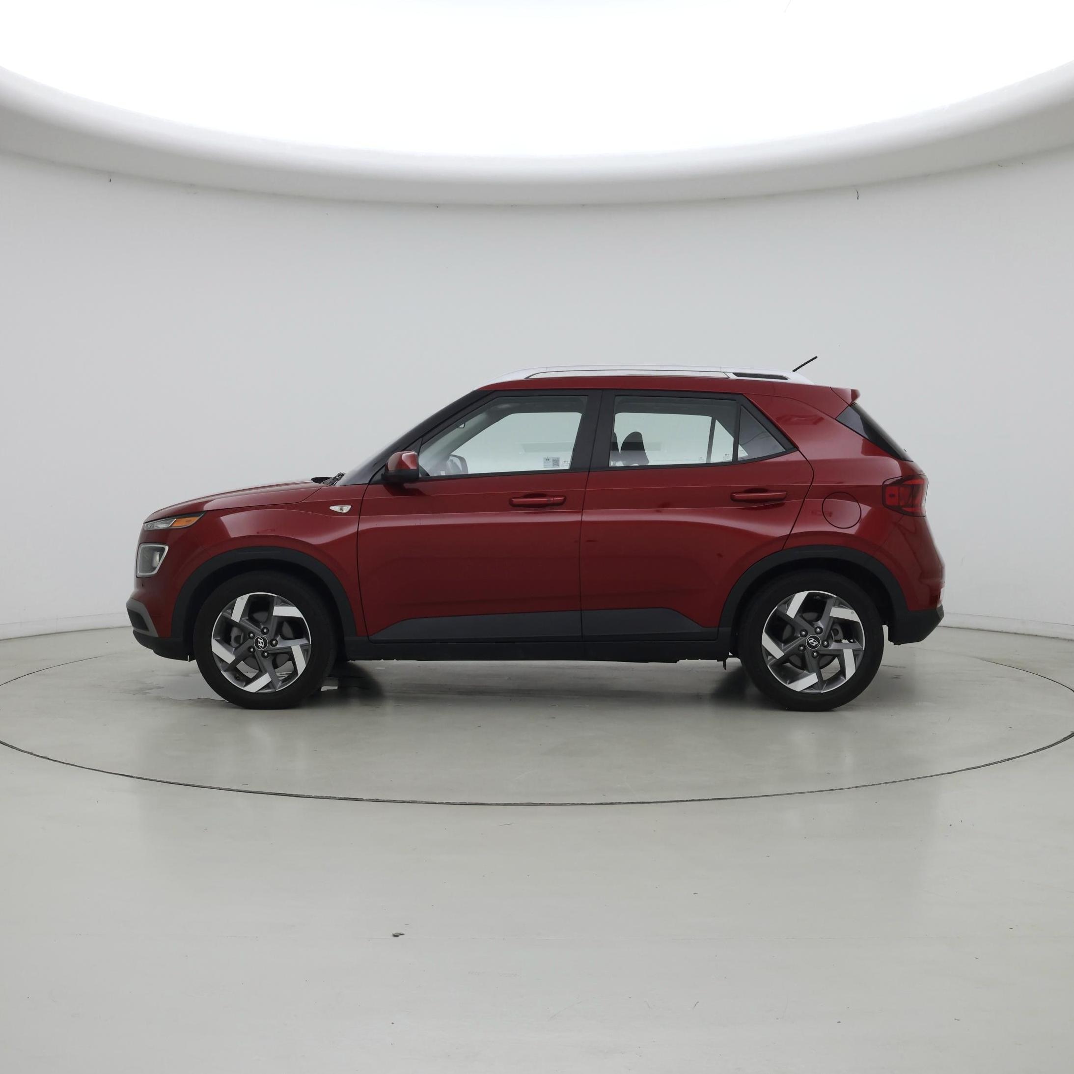Thumbnail: 2025 Hyundai Venue - 3