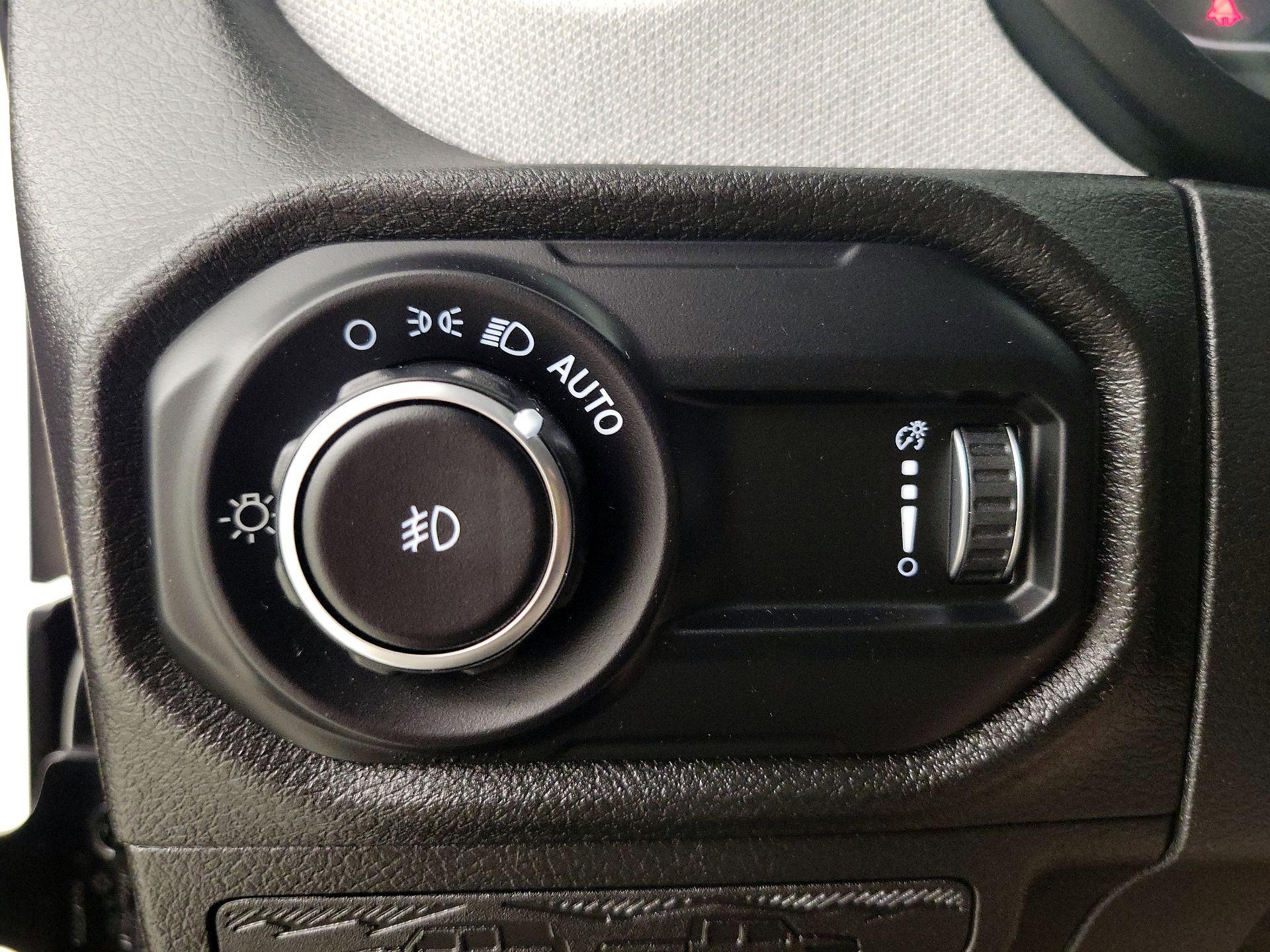 Thumbnail: 2024 Jeep Wrangler - 13