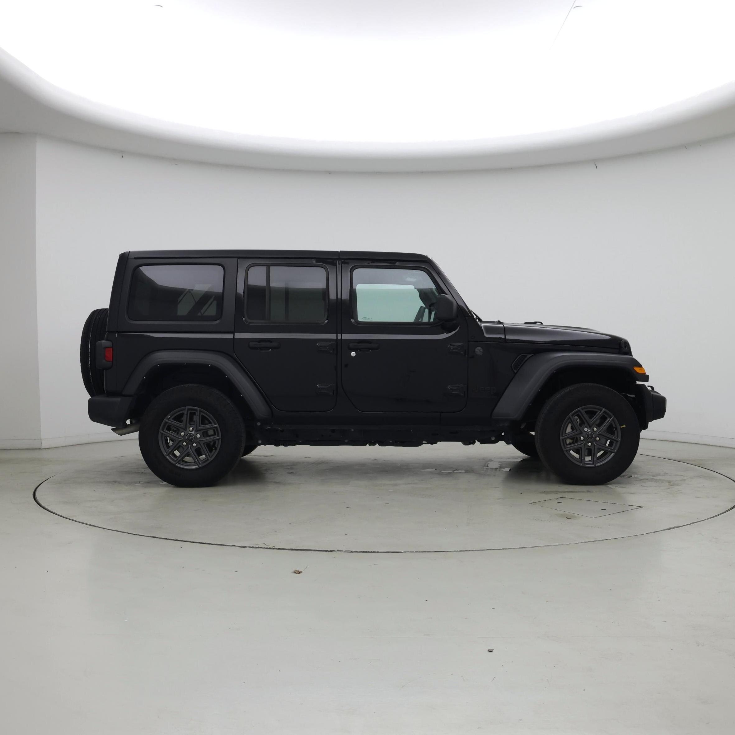 Thumbnail: 2024 Jeep Wrangler - 7