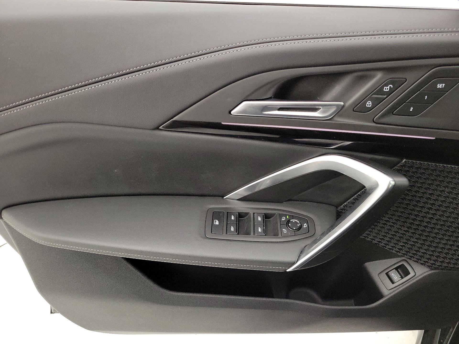 Thumbnail: 2025 BMW X1 - 12