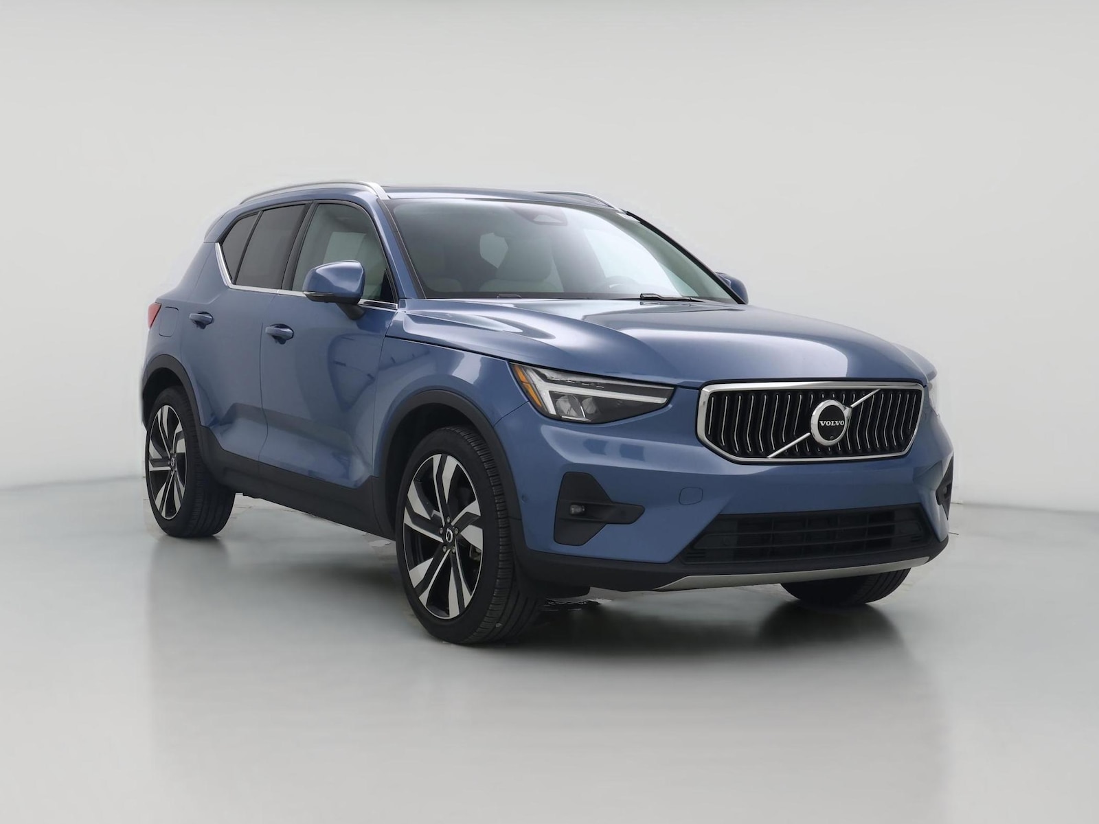 2024 Volvo XC40