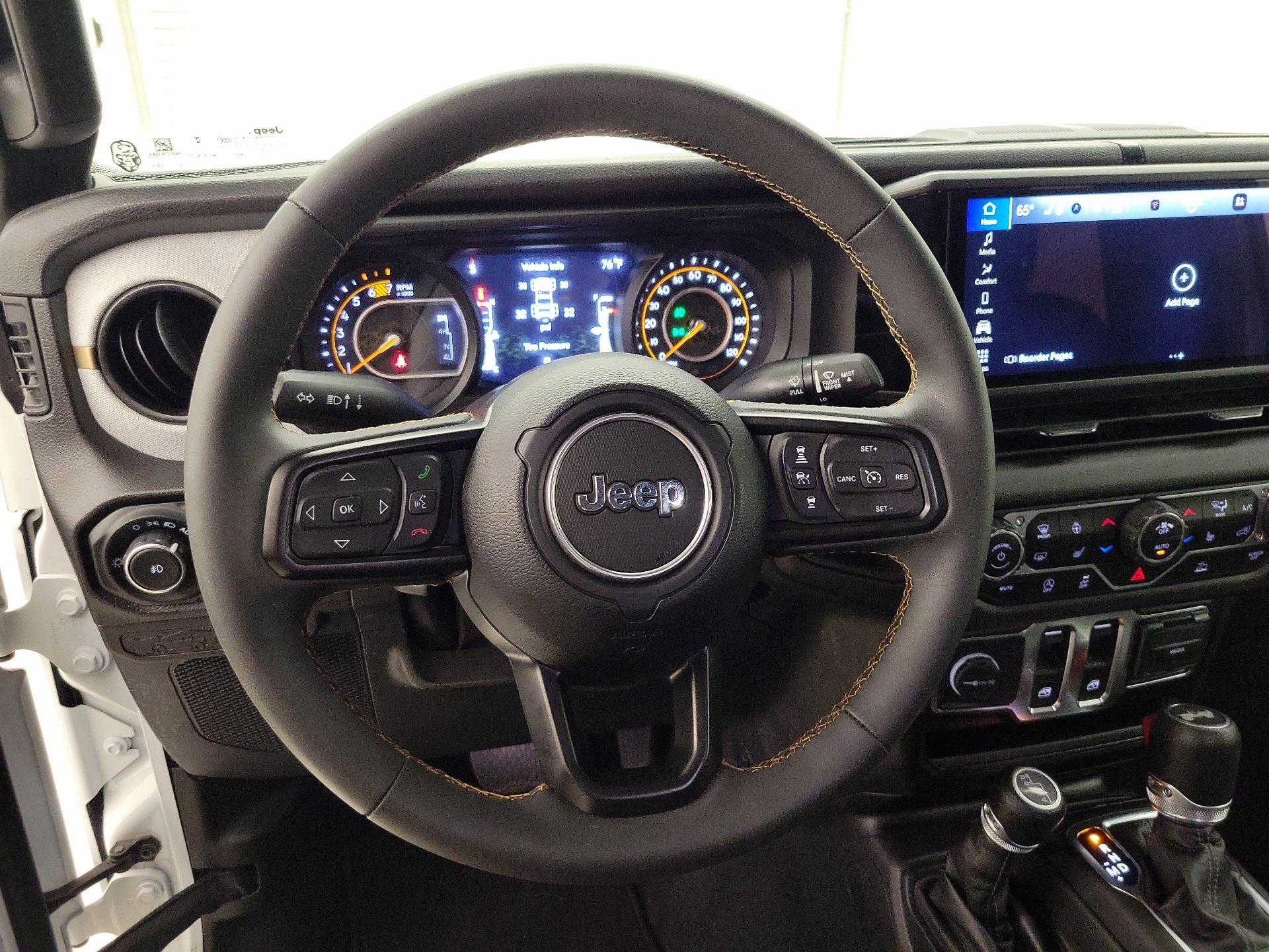Thumbnail: 2024 Jeep Wrangler - 10
