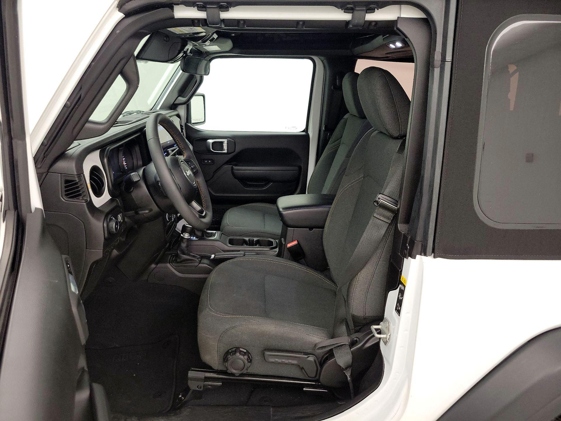 Thumbnail: 2024 Jeep Wrangler - 11