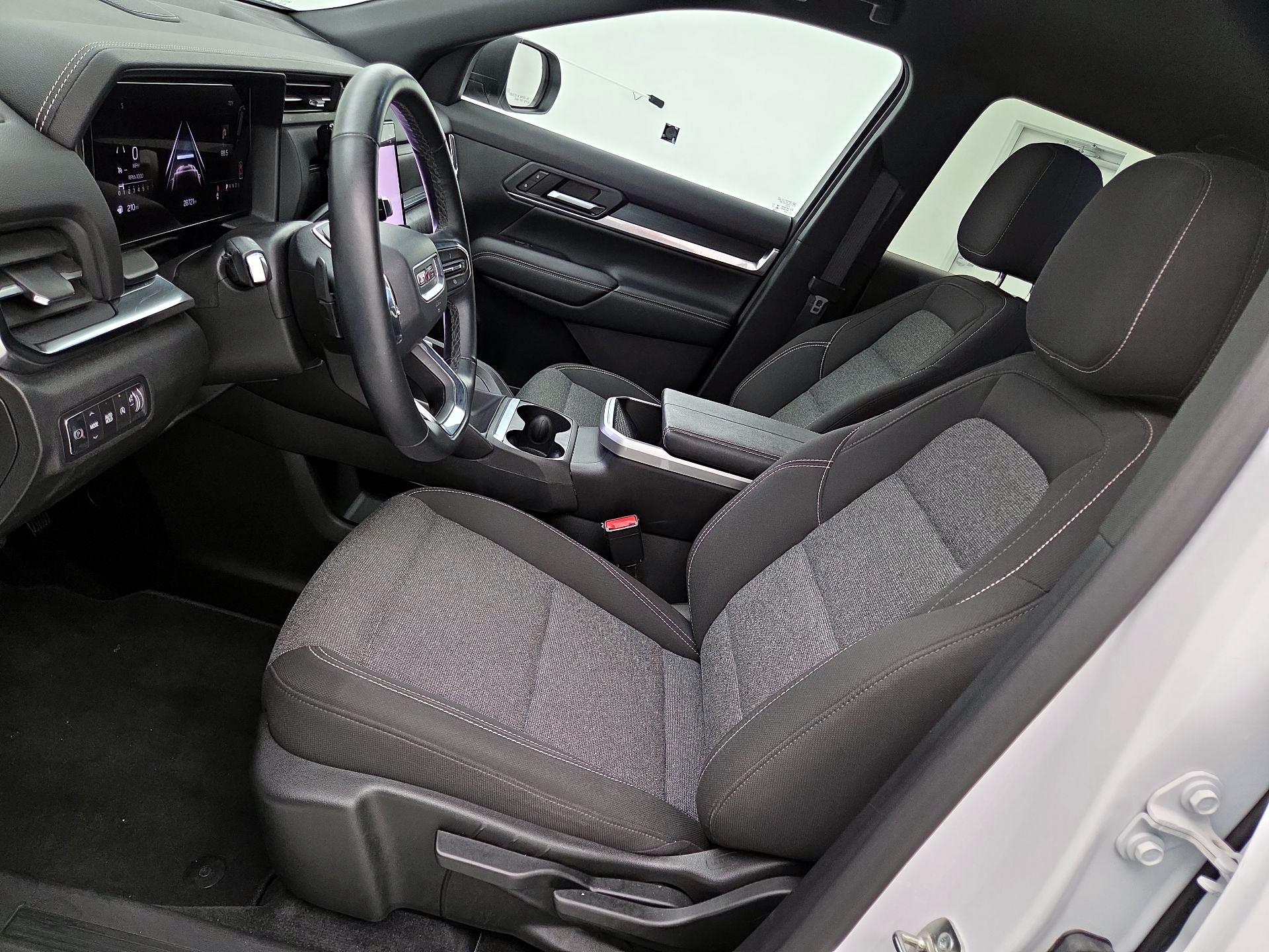 Thumbnail: 2025 GMC Terrain - 11