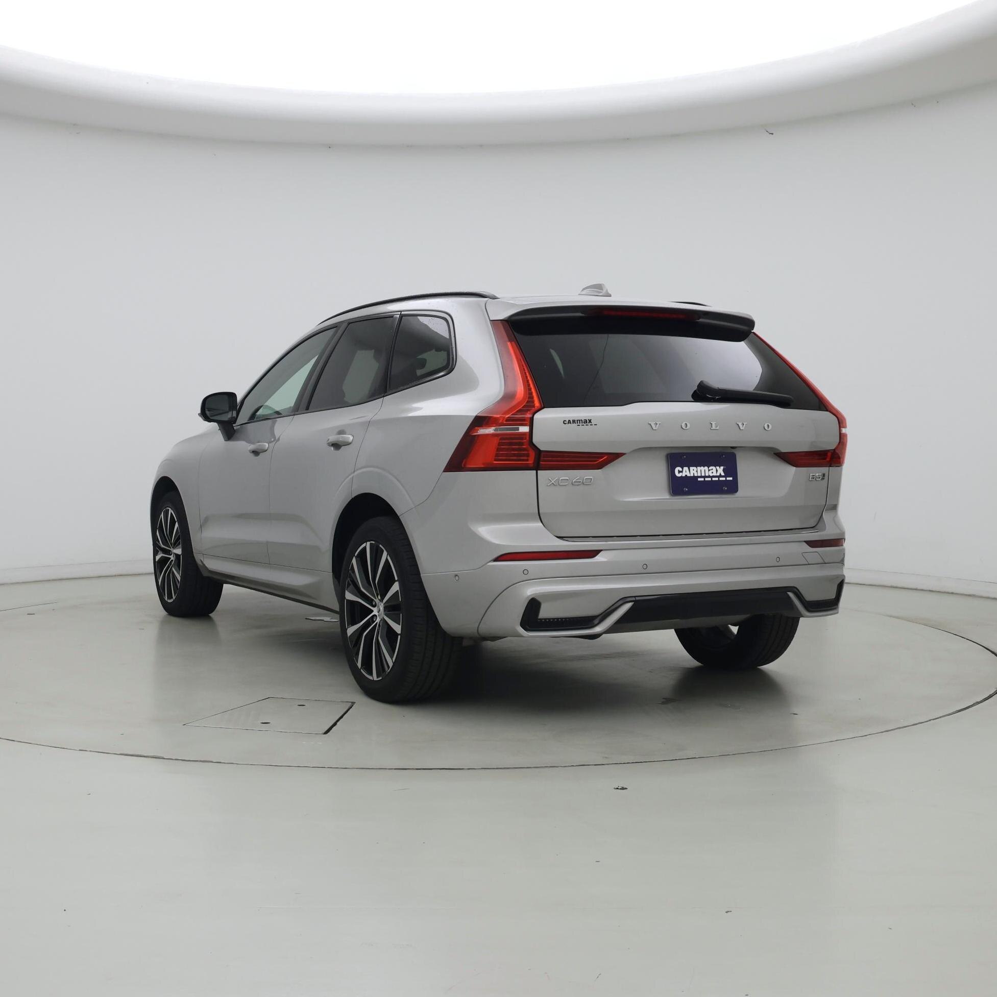 Thumbnail: 2024 Volvo XC60 - 2