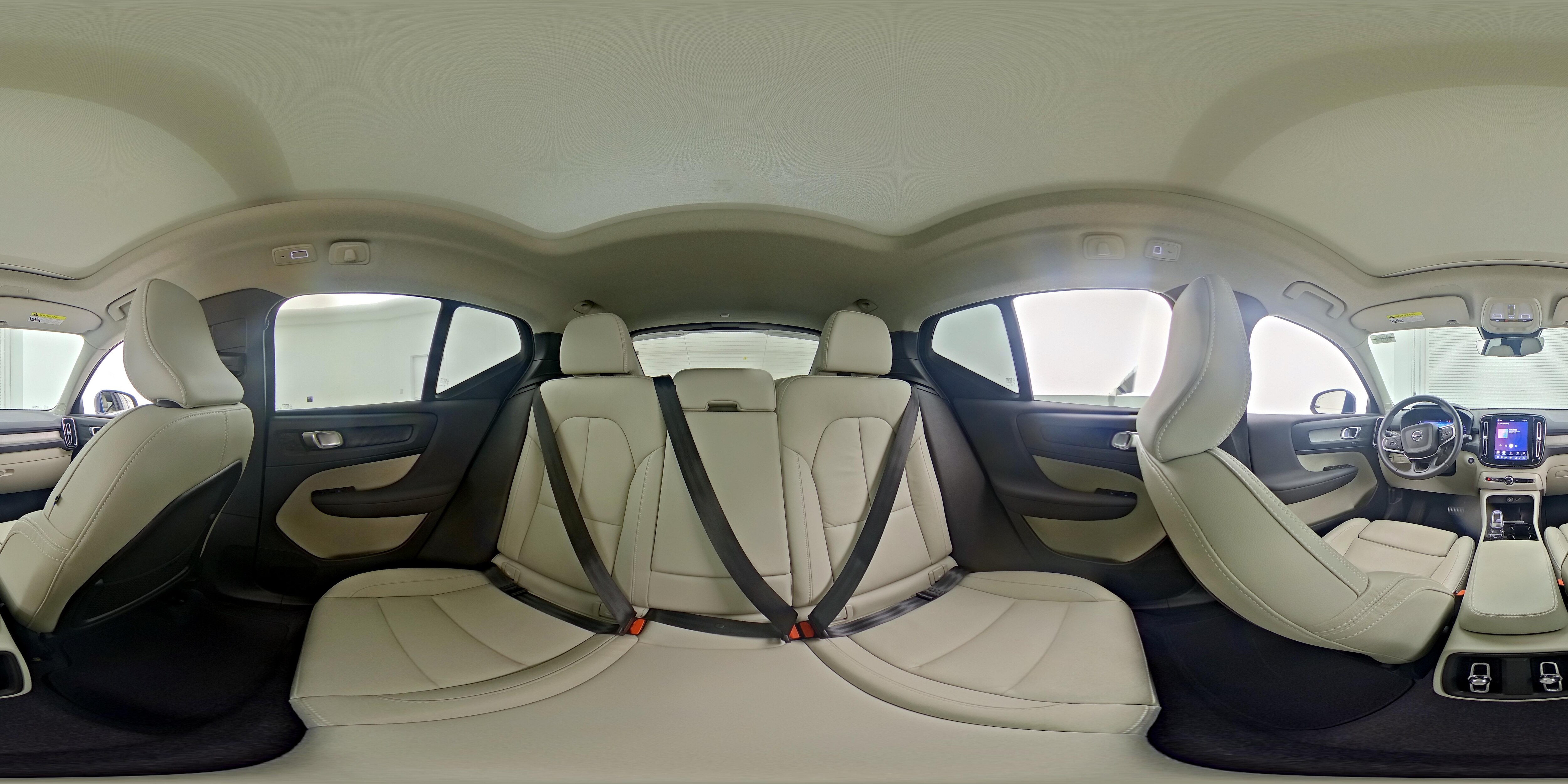 2023 Volvo XC40 Plus - Photo 26
