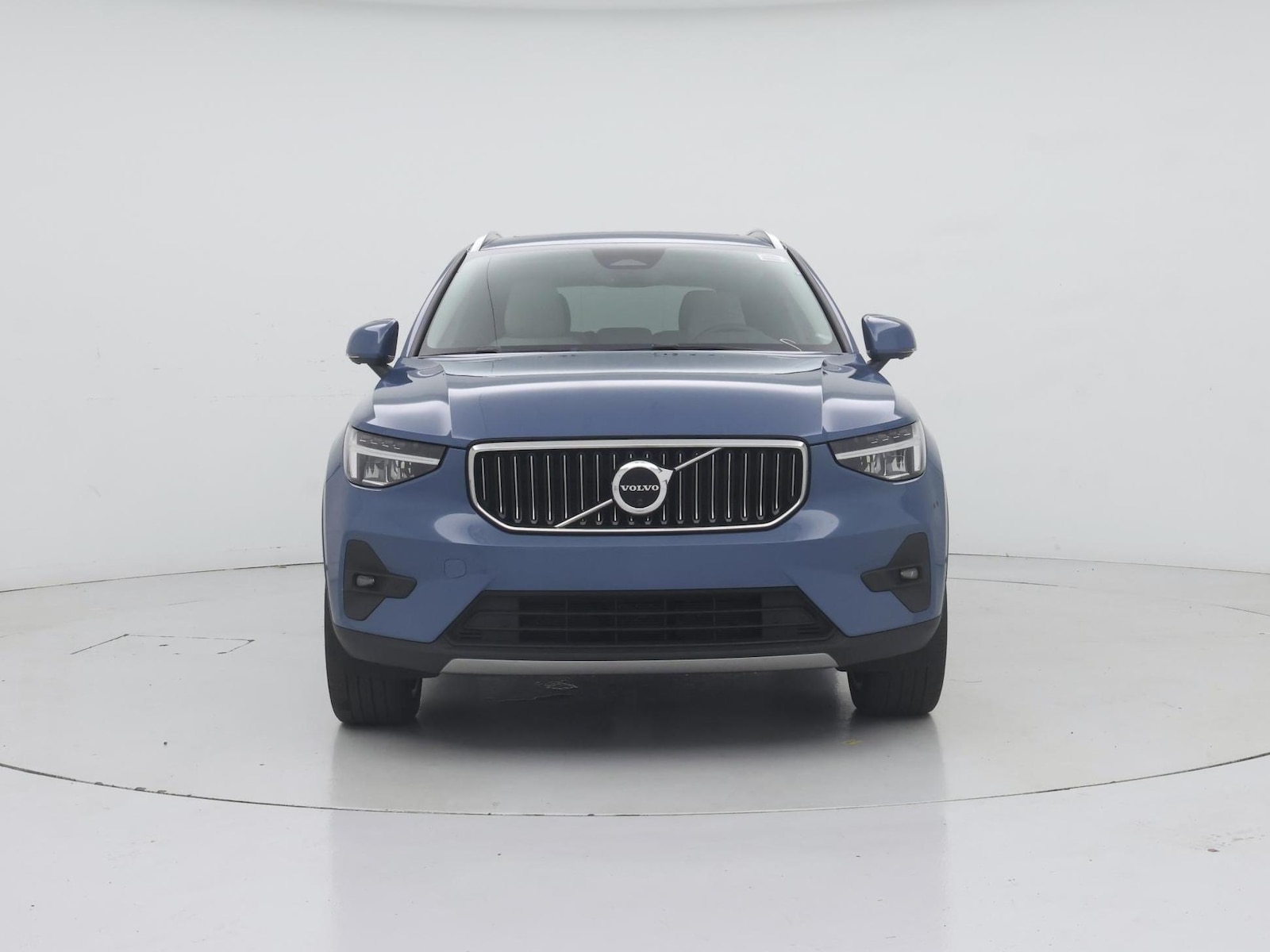 2023 Volvo XC40 Plus - Photo 6